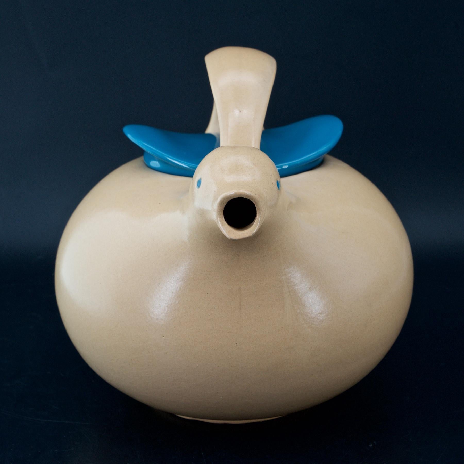 Mid-Century Modern Rare théière à oiseaux en grès d'Eva Zeisel des années 1950 Vase figuratif du milieu du siècle en vente