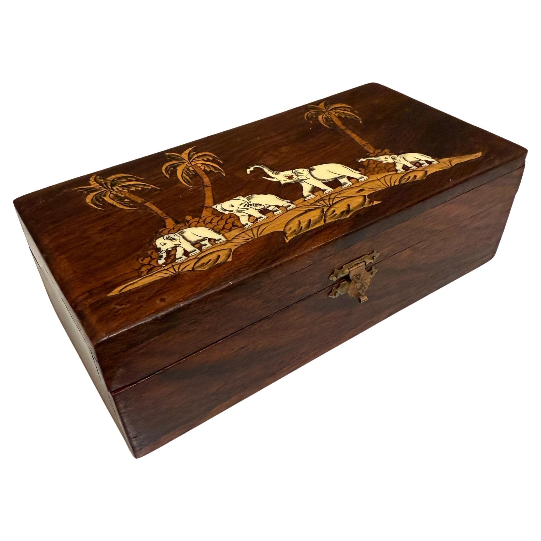 1950s Exotic Wood Inlay Box Elephant Palm Tree en vente