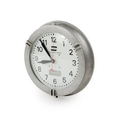 Horloge Explosion-Proof des annes 1950 par Crouse-Hinds