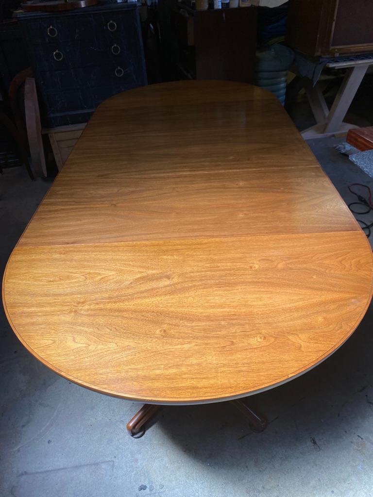 1950s Extendable Dining Table Design Style of Edward Wormley 6