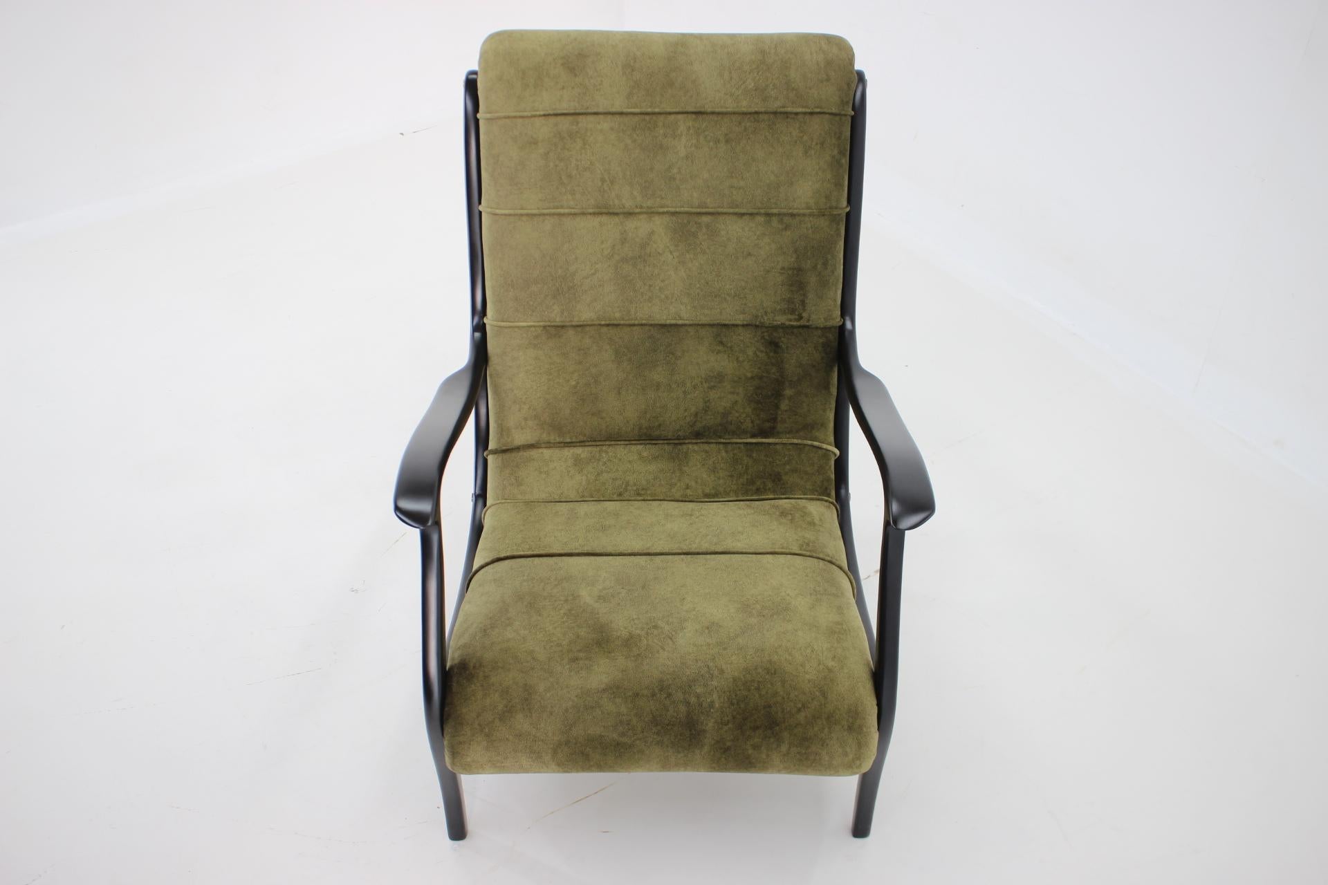 Fabric 1950s Ezio Longhi Bentwood Armchair, Italy, Restored For Sale