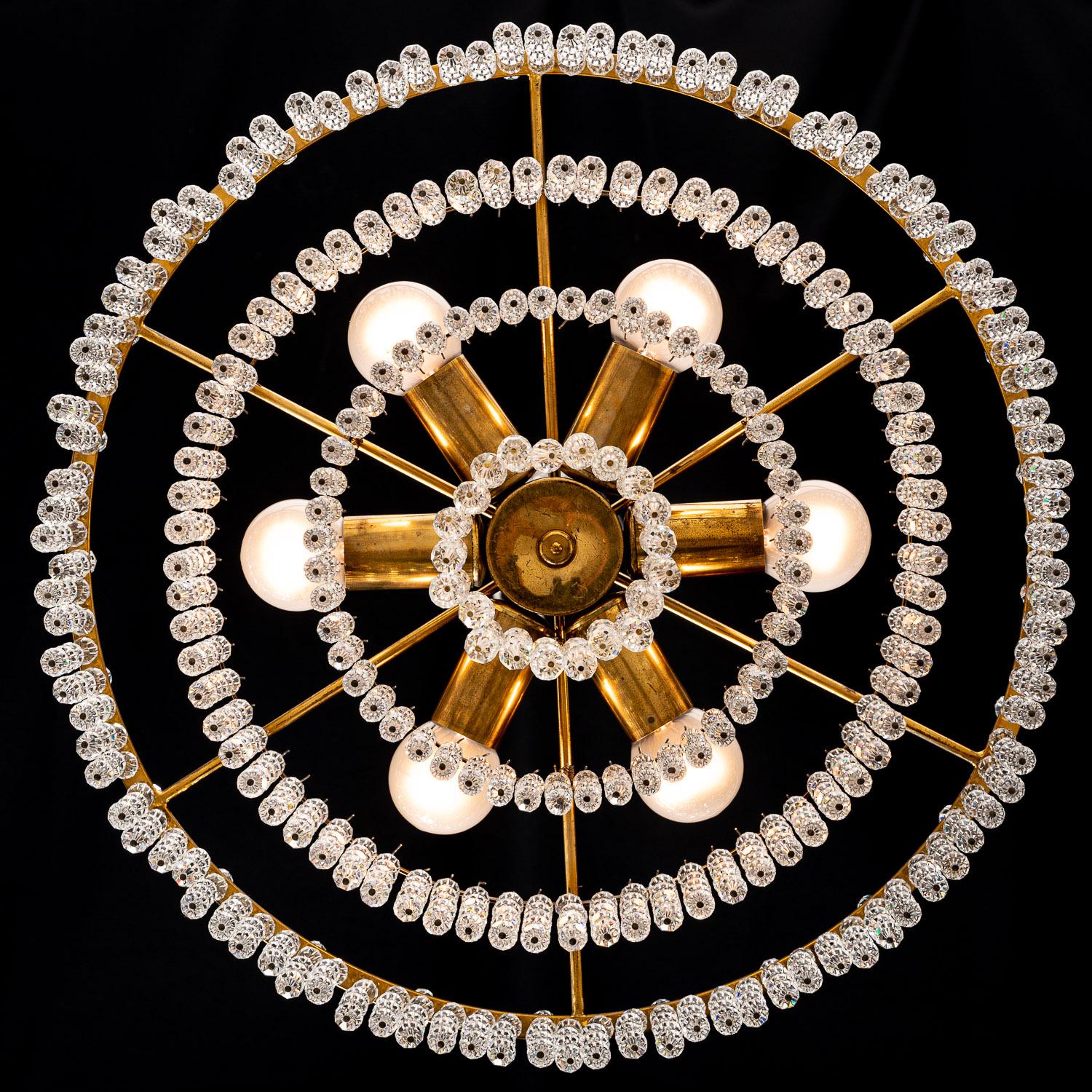 1950s Faceted Crystal Glass and Brass Chandelier attributed to Lobmeyr For Sale 10