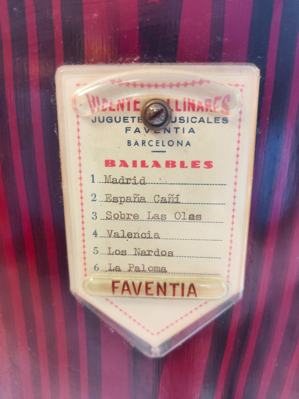1950s Faventia Organ Spanish, 20th Century For Sale 1