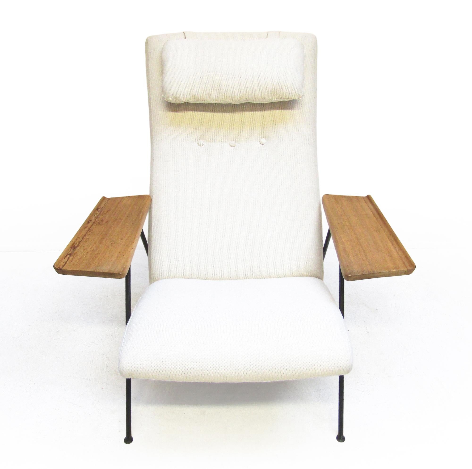 1950s Festival Of Britain Reclining Lounge Chair By Robin Day For Hille For Sale 5
