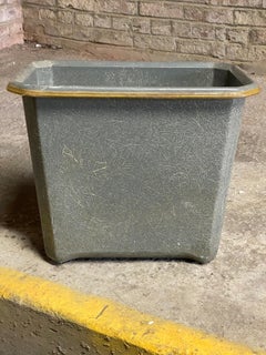 1950 F.H. Papelera de fibra de vidrio gris Lawson