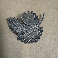 1950s Filigree Fine Spun Sterling Silver Leaf Brooch