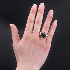 1950s Finland Spectrolite 18 Karat Yellow Gold Signet Ring