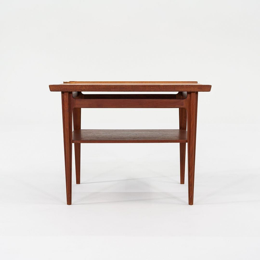 Danois 1950 Finn Juhls for France & Son 500 Series Table d'appoint ou de chevet en teck en vente