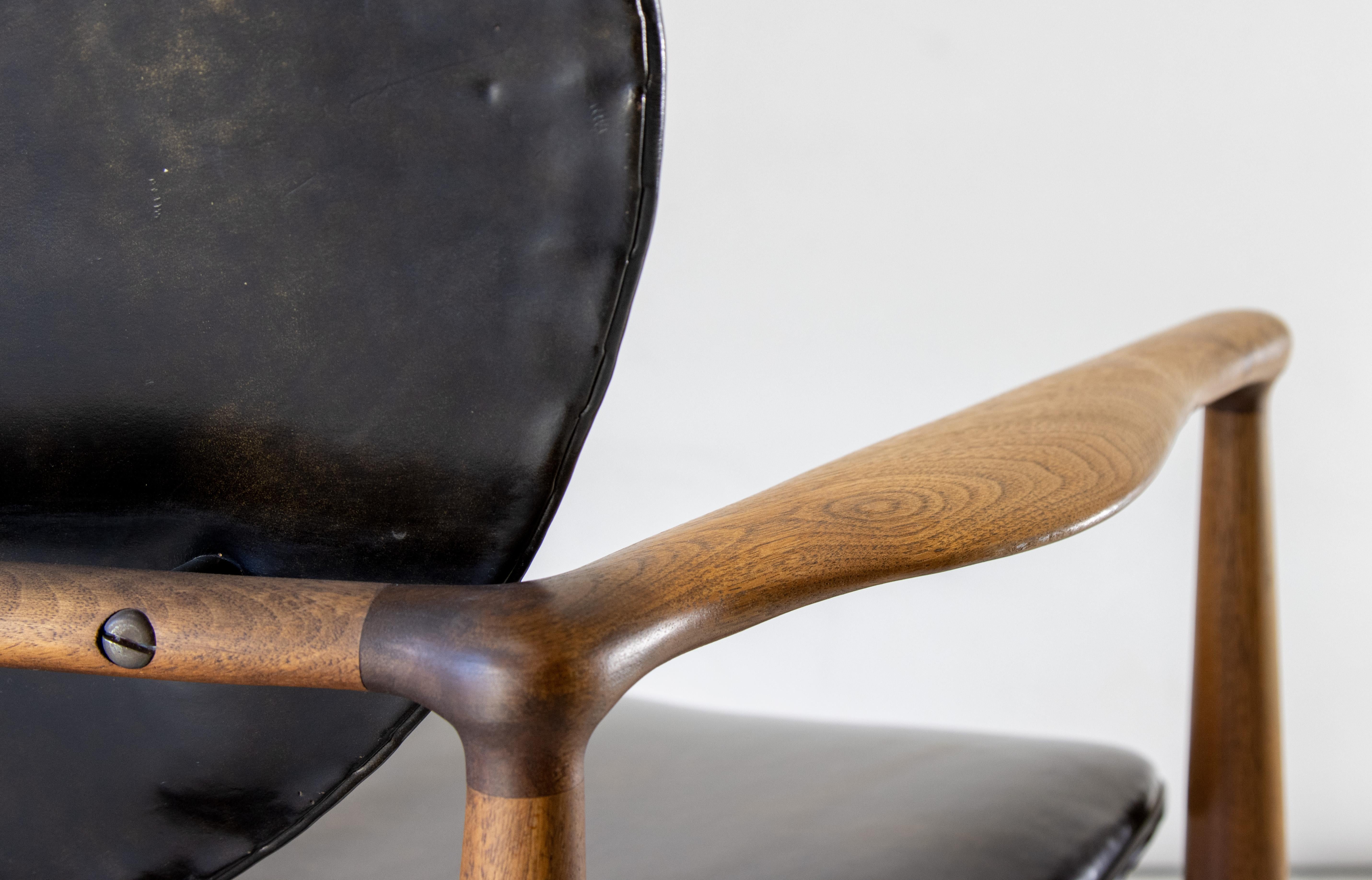 1950s Finn Juhl no. 48 Arm Chair for Baker in Walnut and Original Leather 1