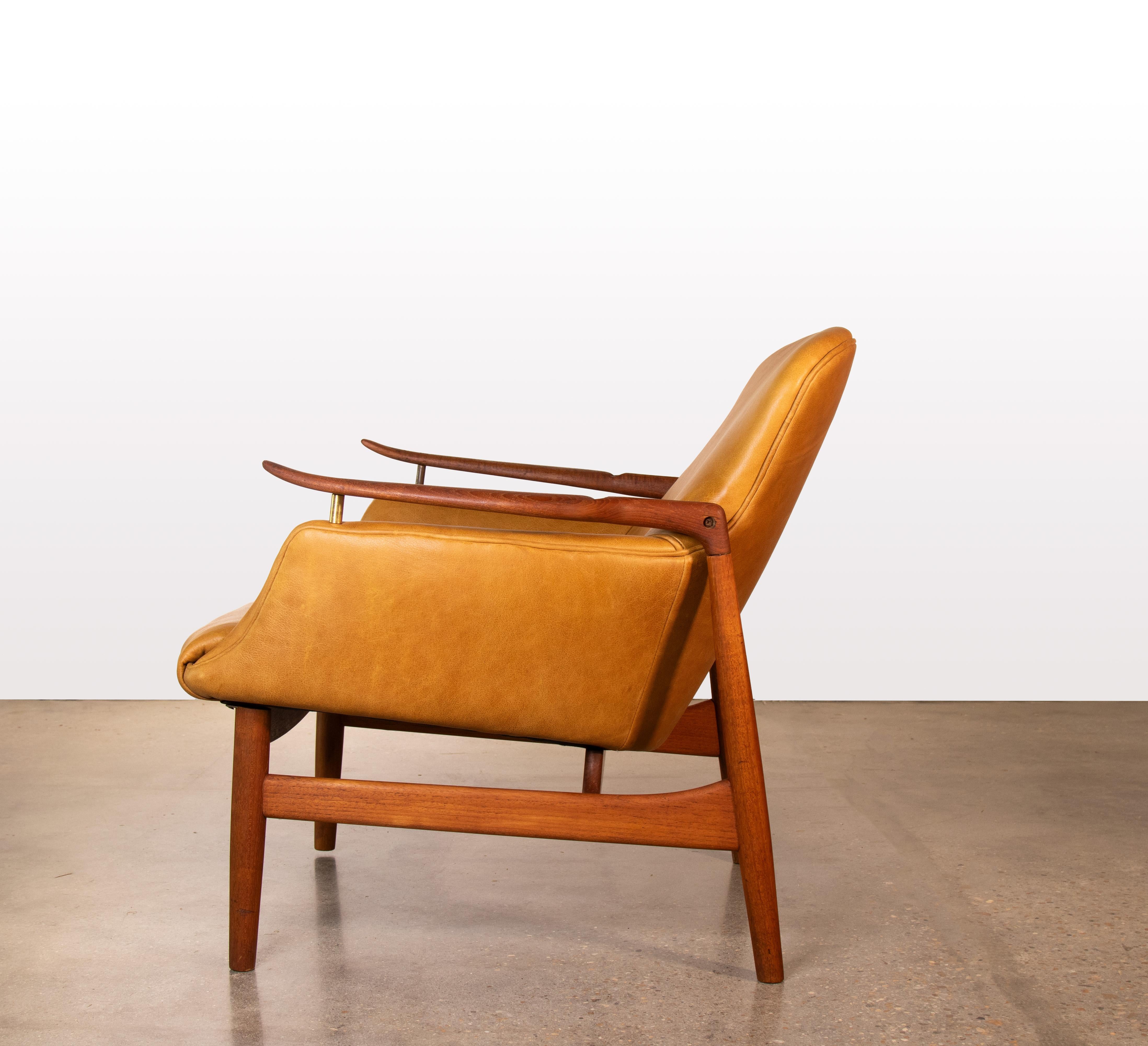 American 1950s Finn Juhl NV53 Armchair in Teak and Cognac Leather Illums Bolighus