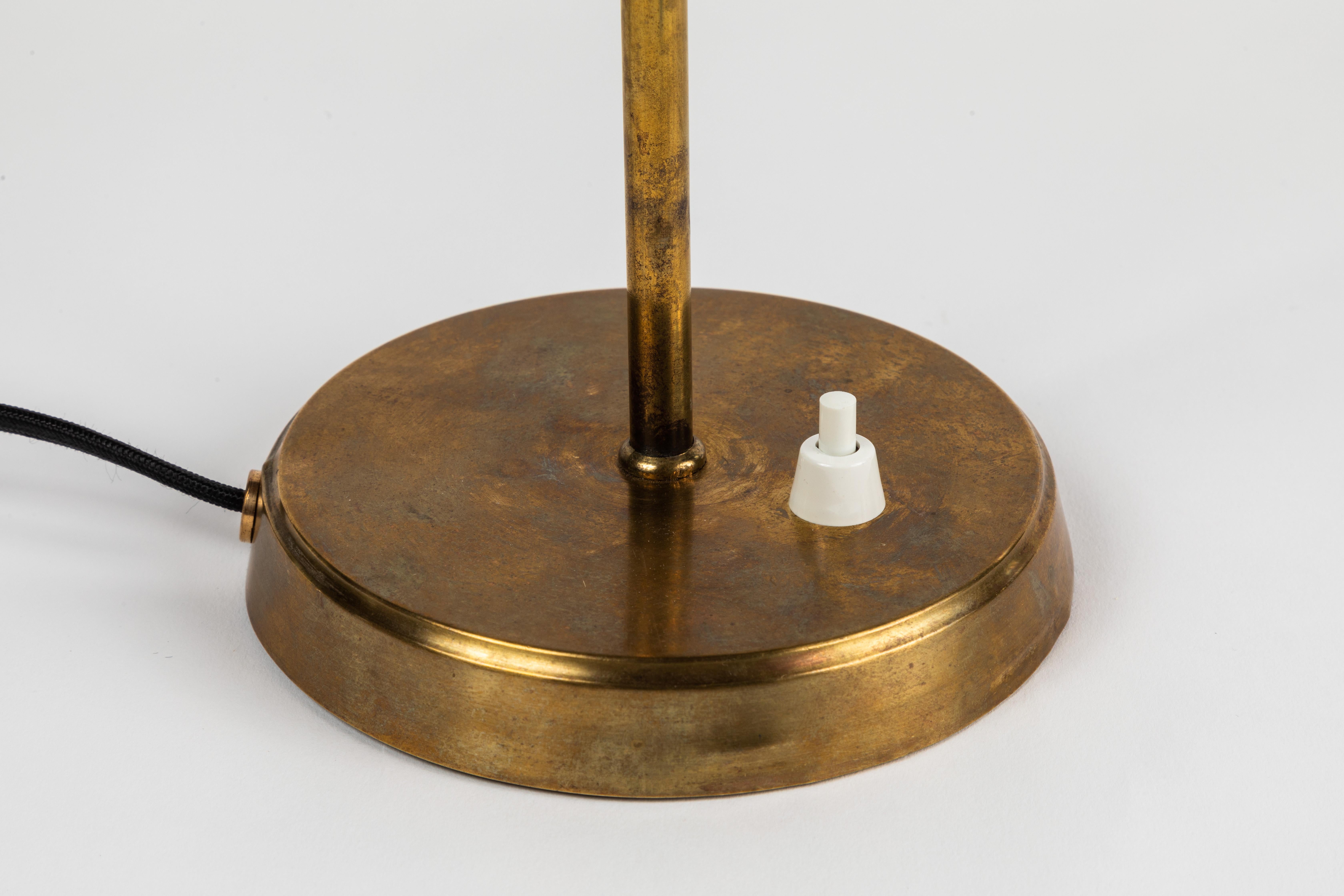 1950s Finnish Brass Table Lamp in the Manner of Paavo Tynell 4