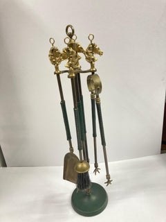 Cheminées des années 1950 par Jacques Adnet