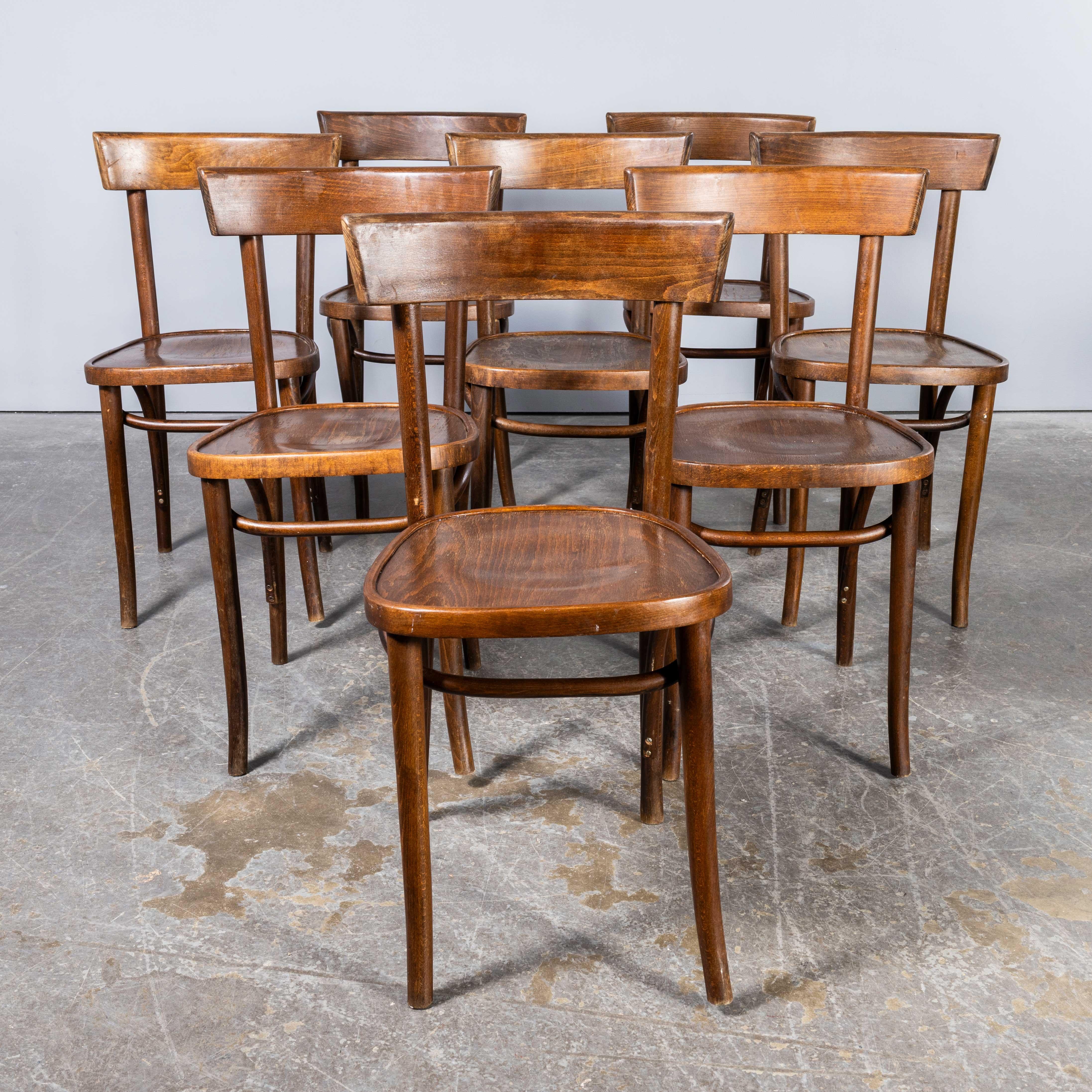 Chaises de salle à manger en bentwood à dossier étroit Fischel des années 1950 - Lot de huit 5