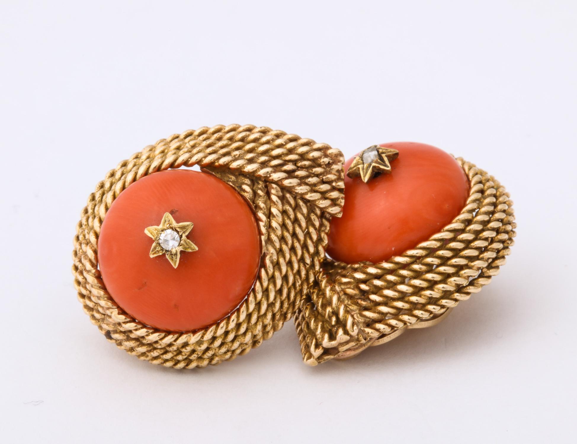 Women's 1950s Five-Row Textured Gold Rope Design Coral and Diamond Clip-On Earrings