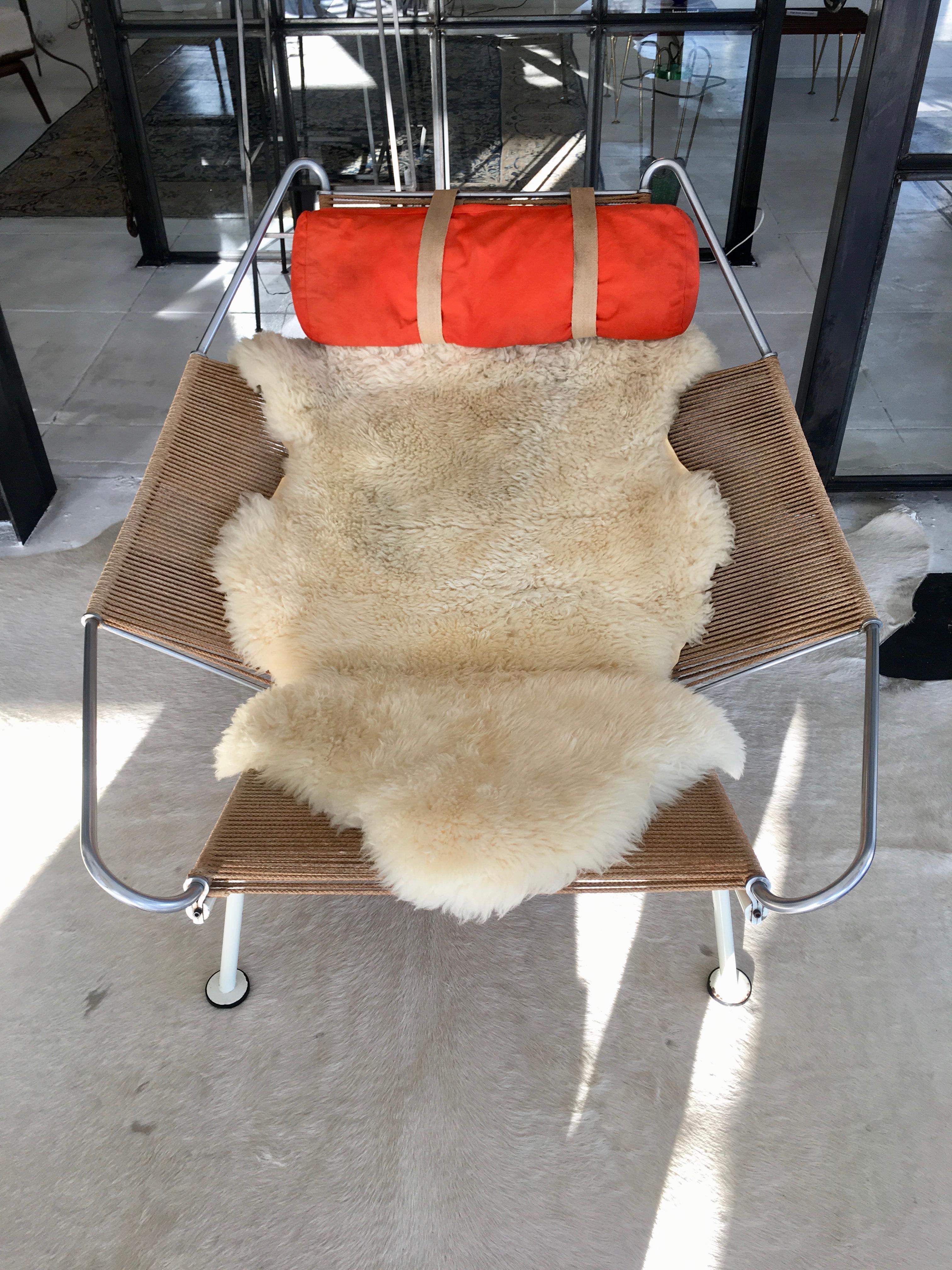 Early Edition Flag Chair by Hans J. Wegner In Good Condition For Sale In Los Angeles, CA
