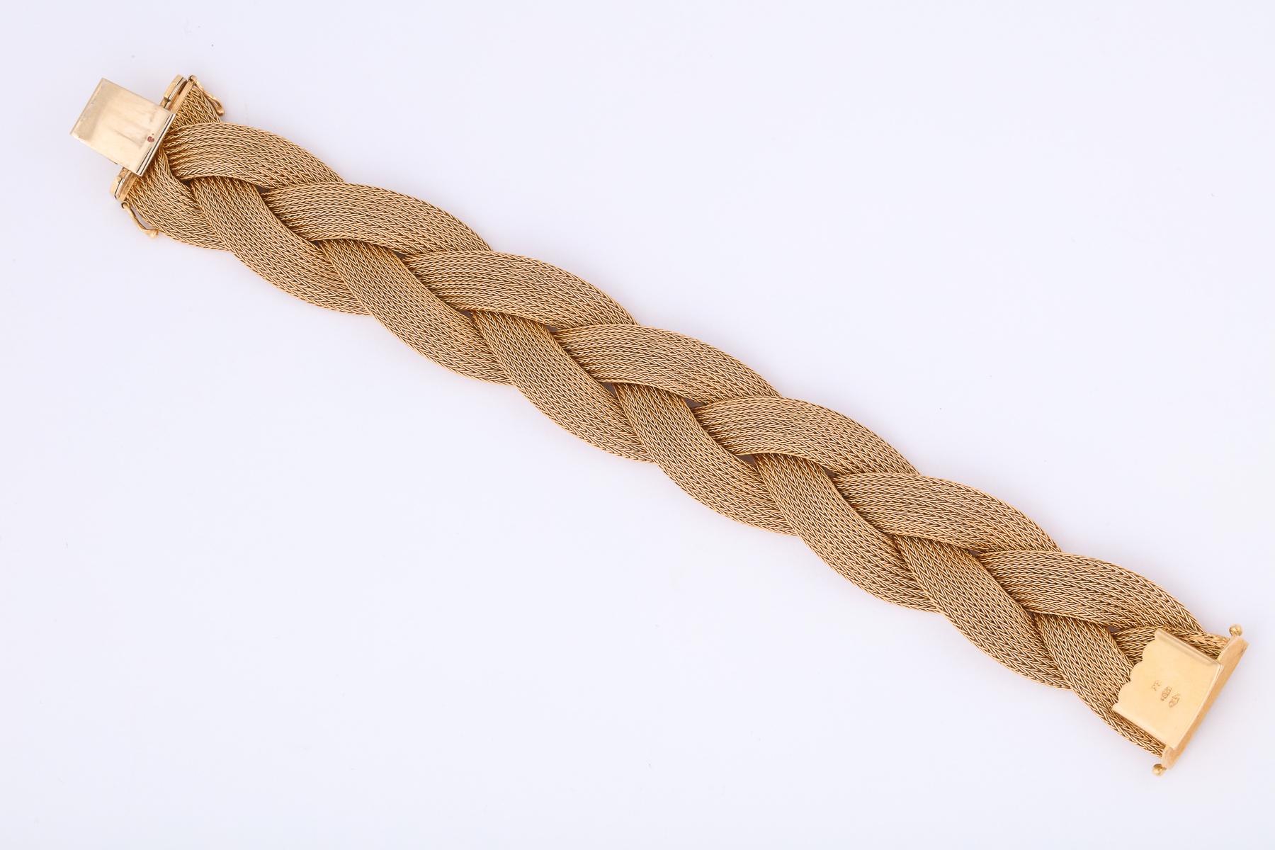 1950s Flexible Intertwined Twisted Mesh Braided Gold Bracelet 2