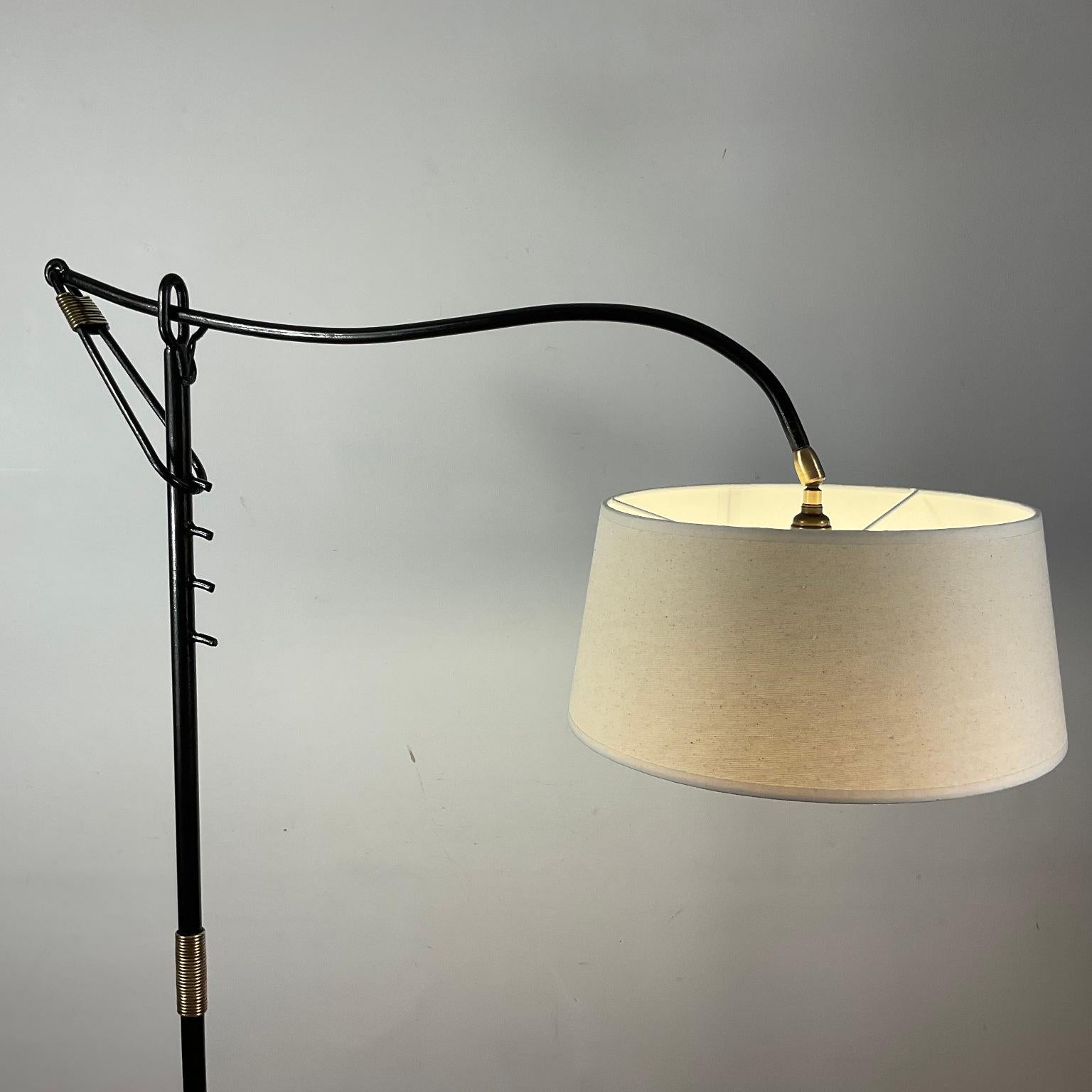 French 1950s Floor Lamp Attributed to Jacques Adnet with a Crémallière system For Sale