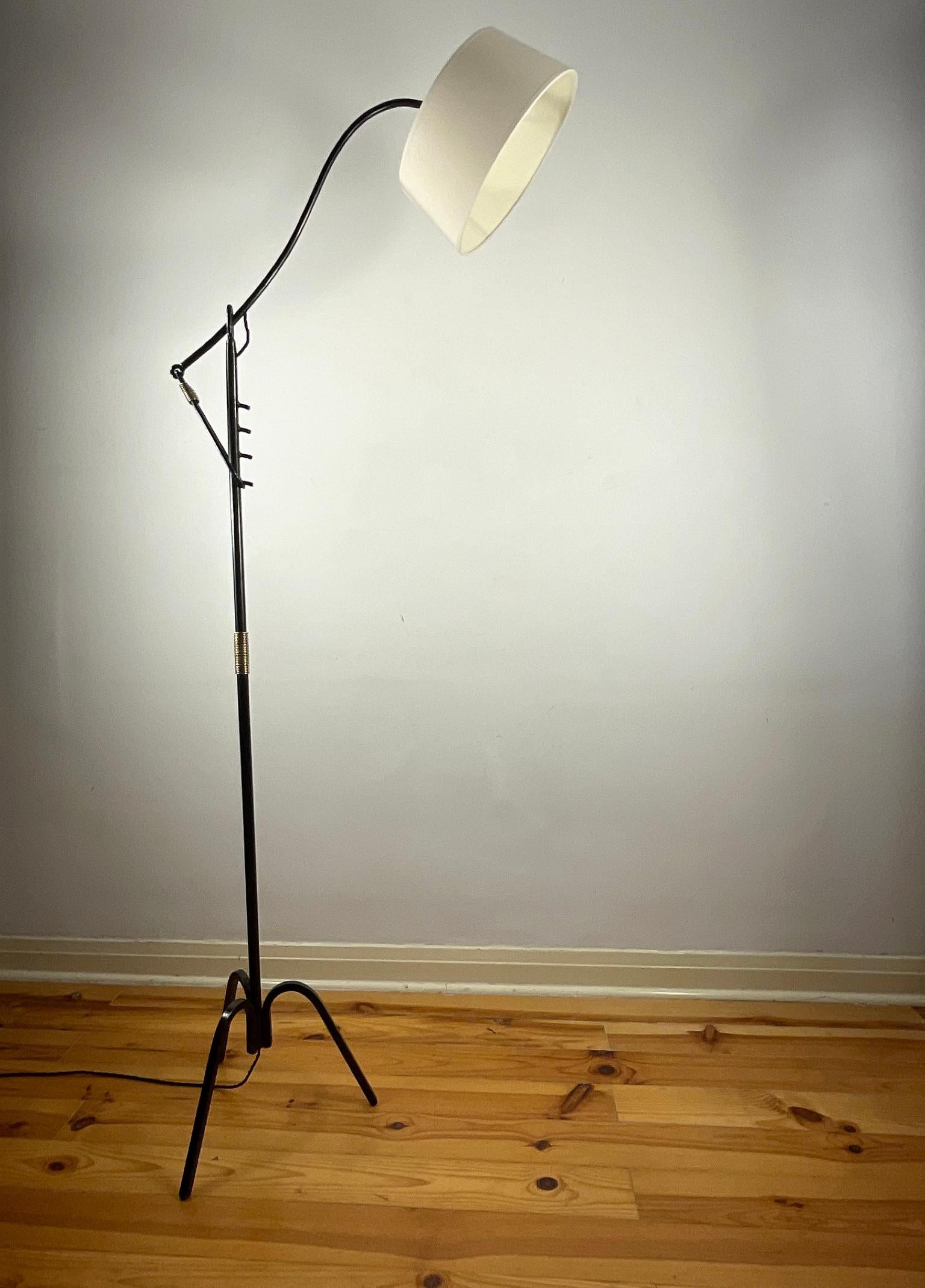 1950s Floor Lamp Attributed to Jacques Adnet with a Crémallière system In Good Condition For Sale In London, GB