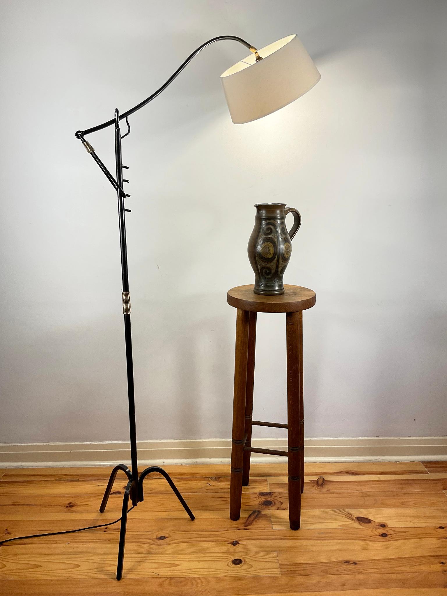 Mid-20th Century 1950s Floor Lamp Attributed to Jacques Adnet with a Crémallière system For Sale
