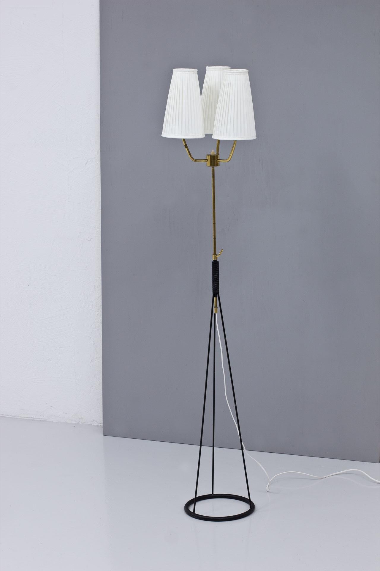 Scandinavian Modern 1950s Floor Lamp by Eje Ahlgren for AB Luco, Sweden For Sale