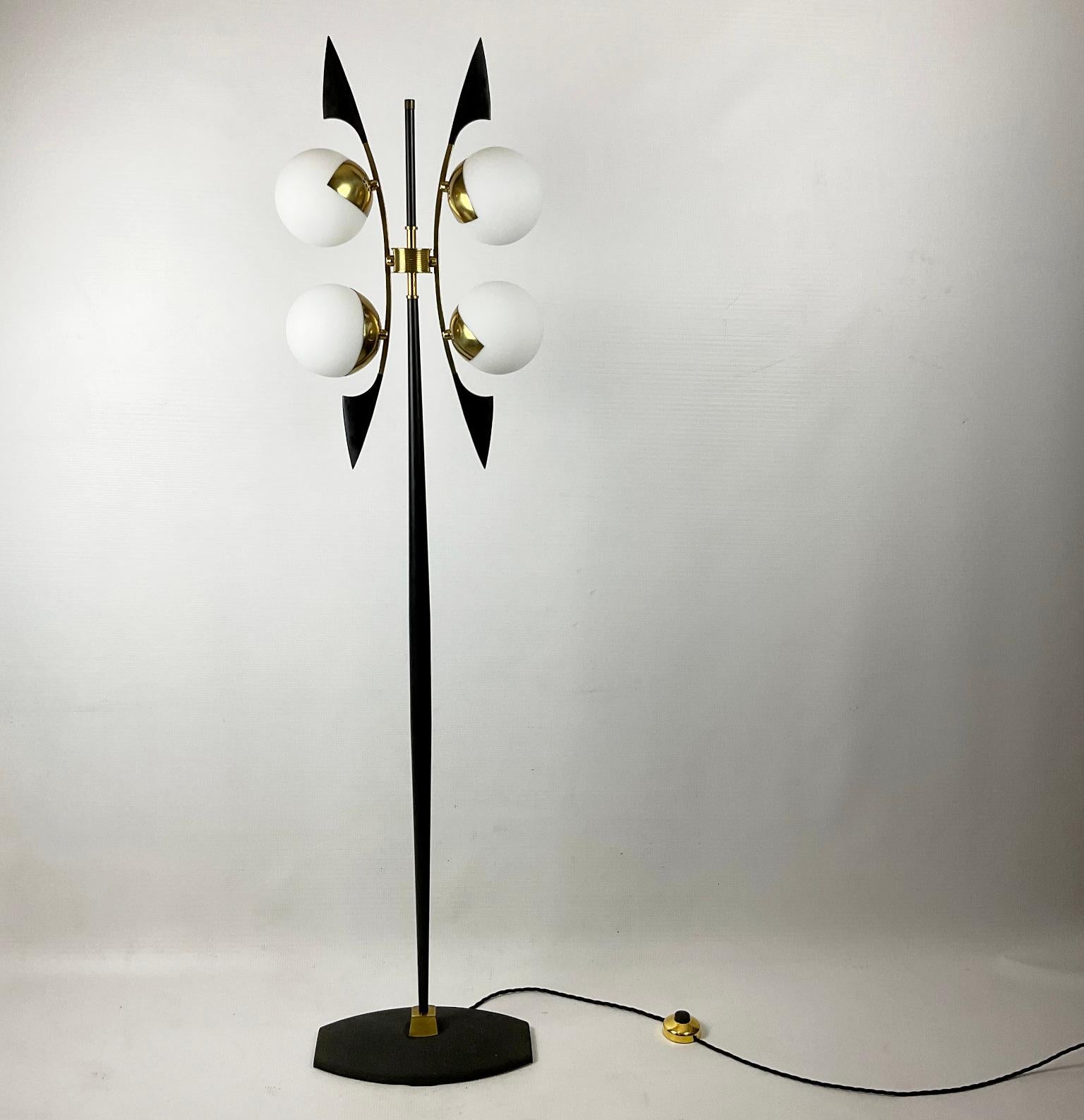 1950s Floor Lamp Edited by Maison Arlus with Four Globes and Brass Saber Finish In Good Condition For Sale In London, GB