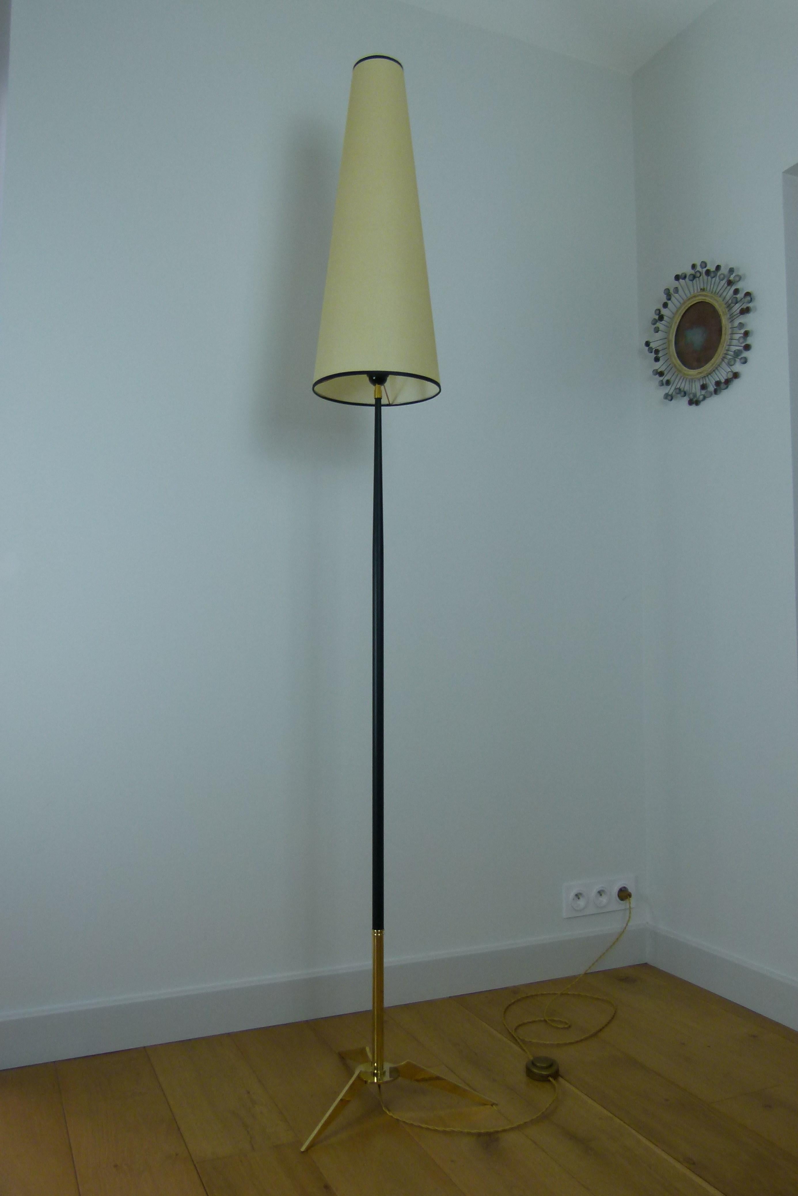 1950s Floor Lamp in Lacquered Metal and Brass from Maison Lunel 6