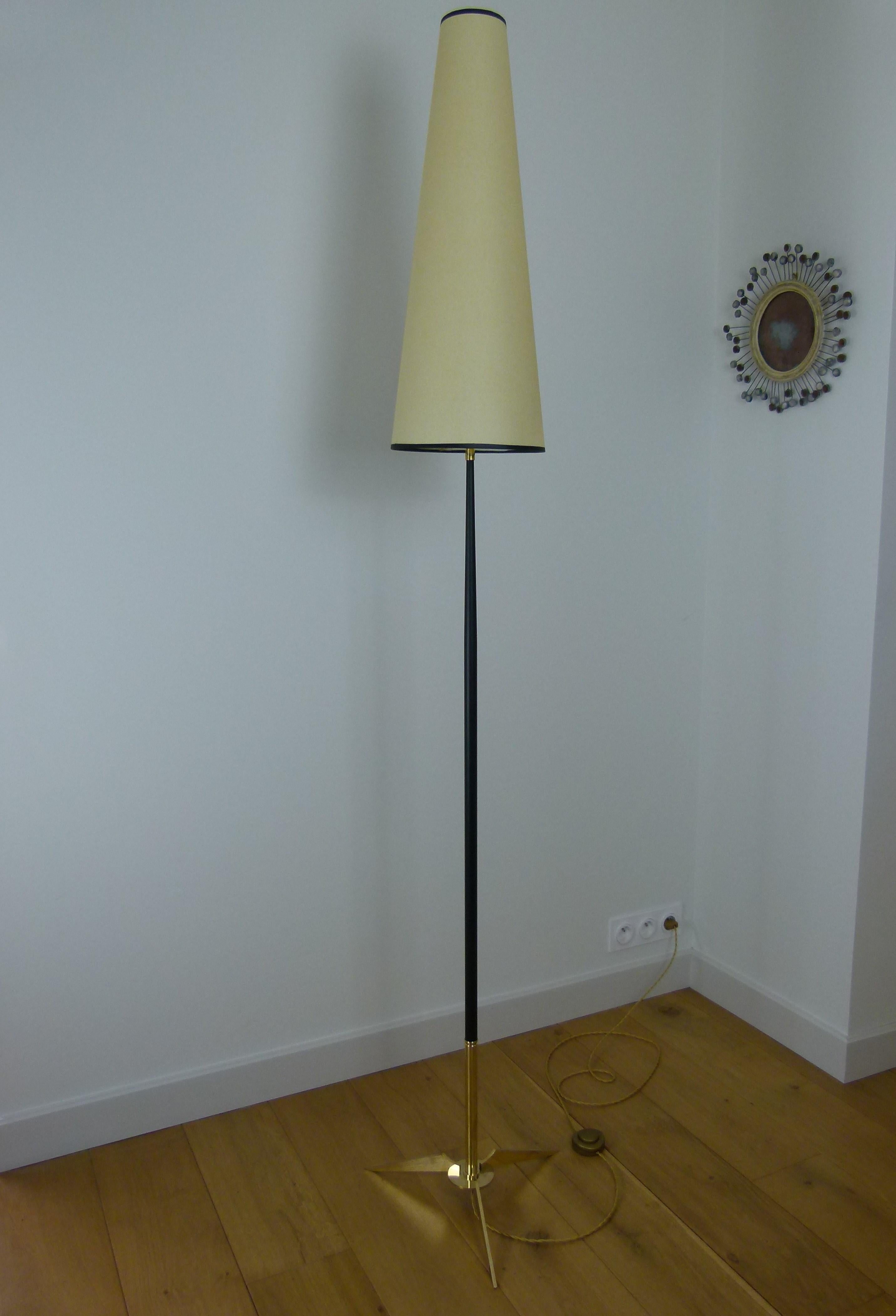 1950s Floor Lamp in Lacquered Metal and Brass from Maison Lunel 2