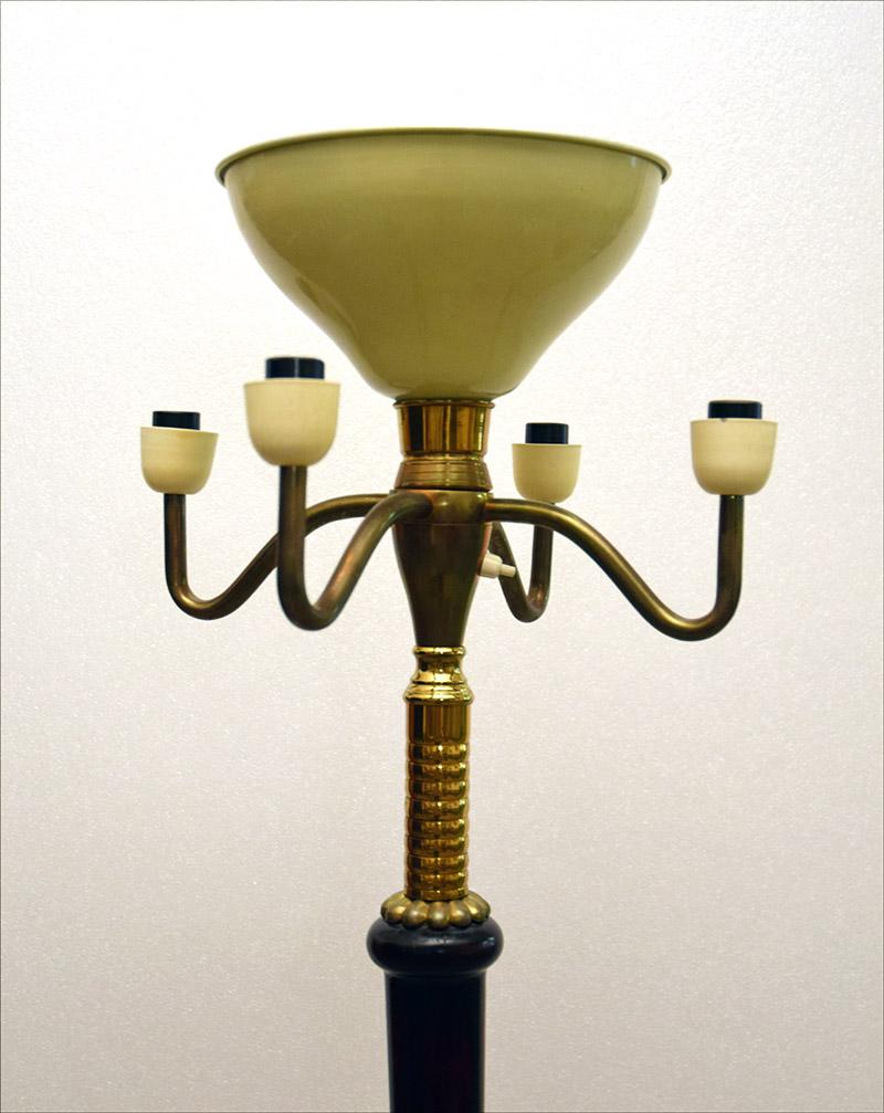 Mid-17th Century 1950's Floor Lamp in Mahogany and Brass For Sale