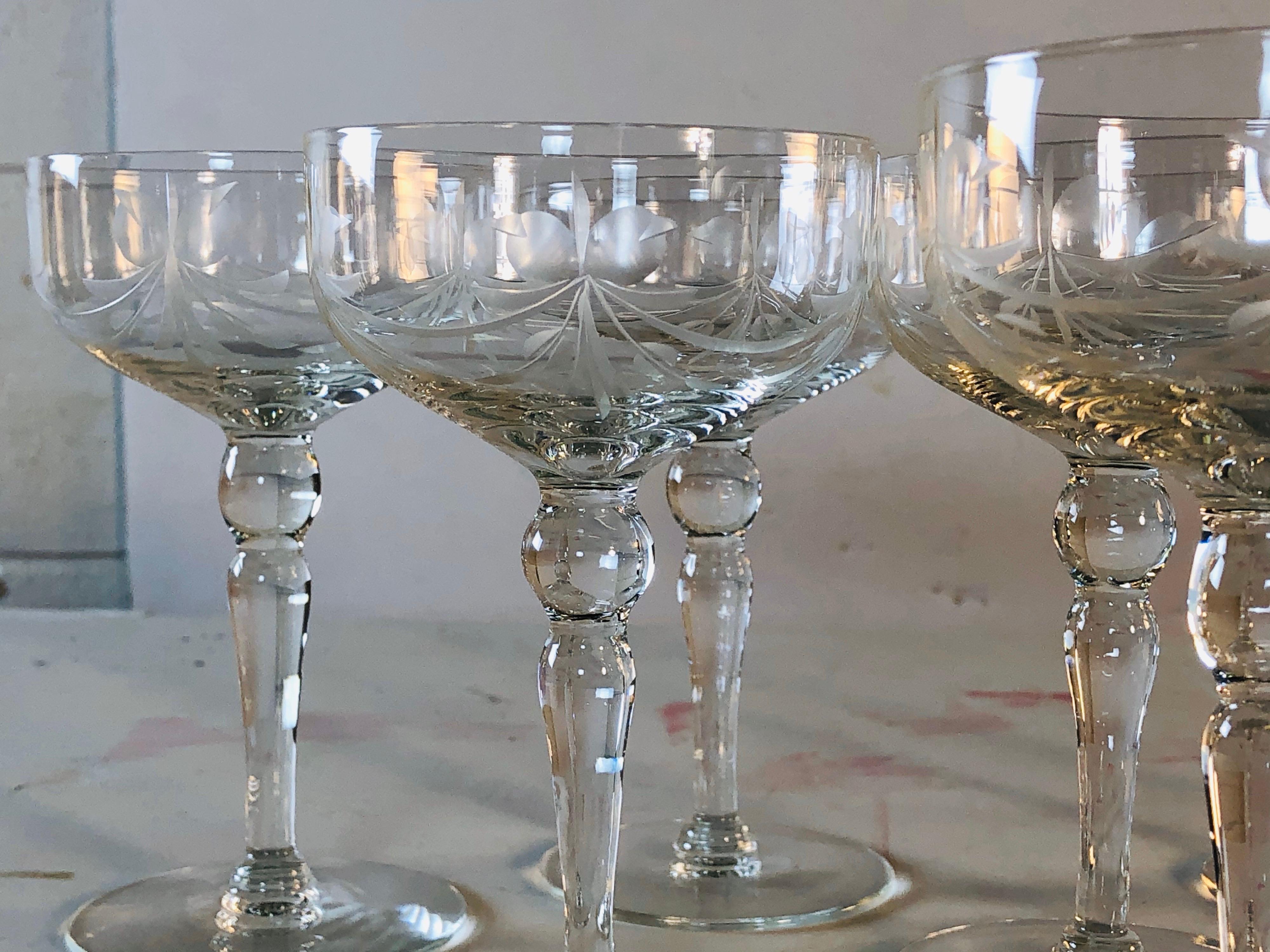 1950s Floral and Bow Tie Etched Glass Coupes, Set of 8 In Good Condition For Sale In Amherst, NH