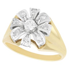 1950er Jahre Gelbgold-Cluster-Ring mit Blumenmuster und Diamanten