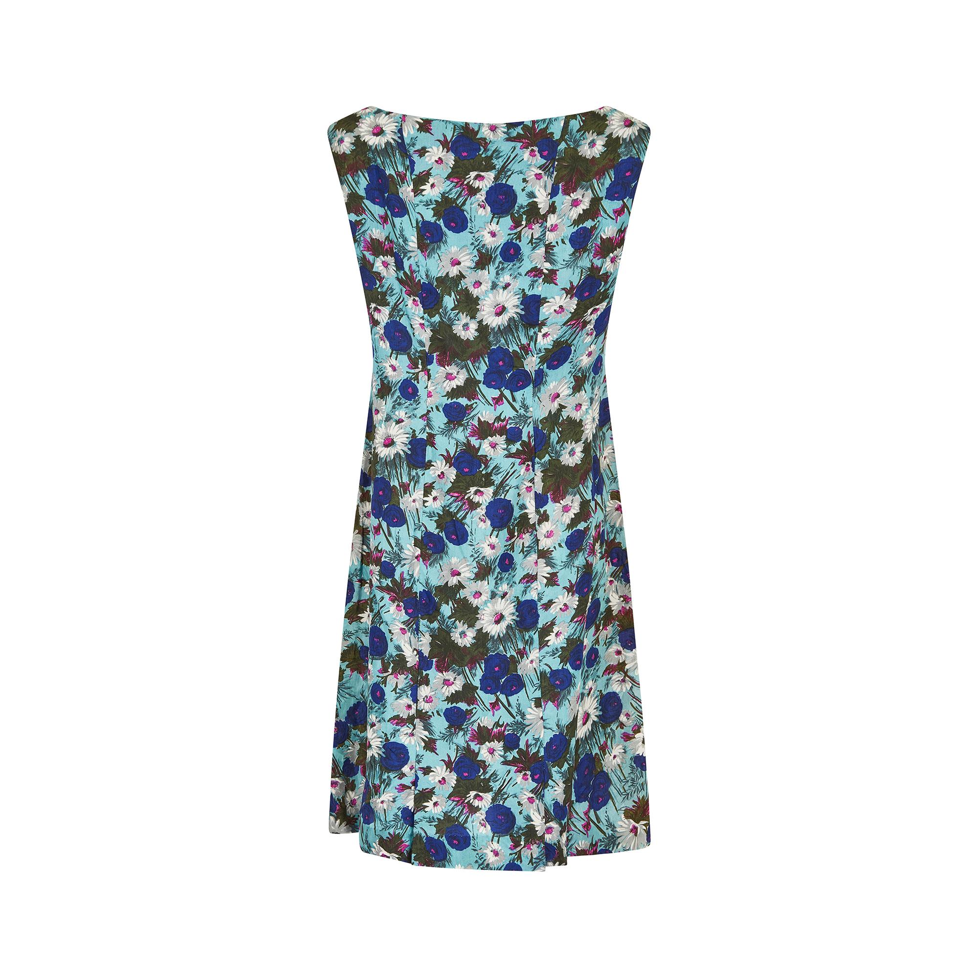 Robe droite en soie florale des années 1950 avec col bénitier Excellent état - En vente à London, GB