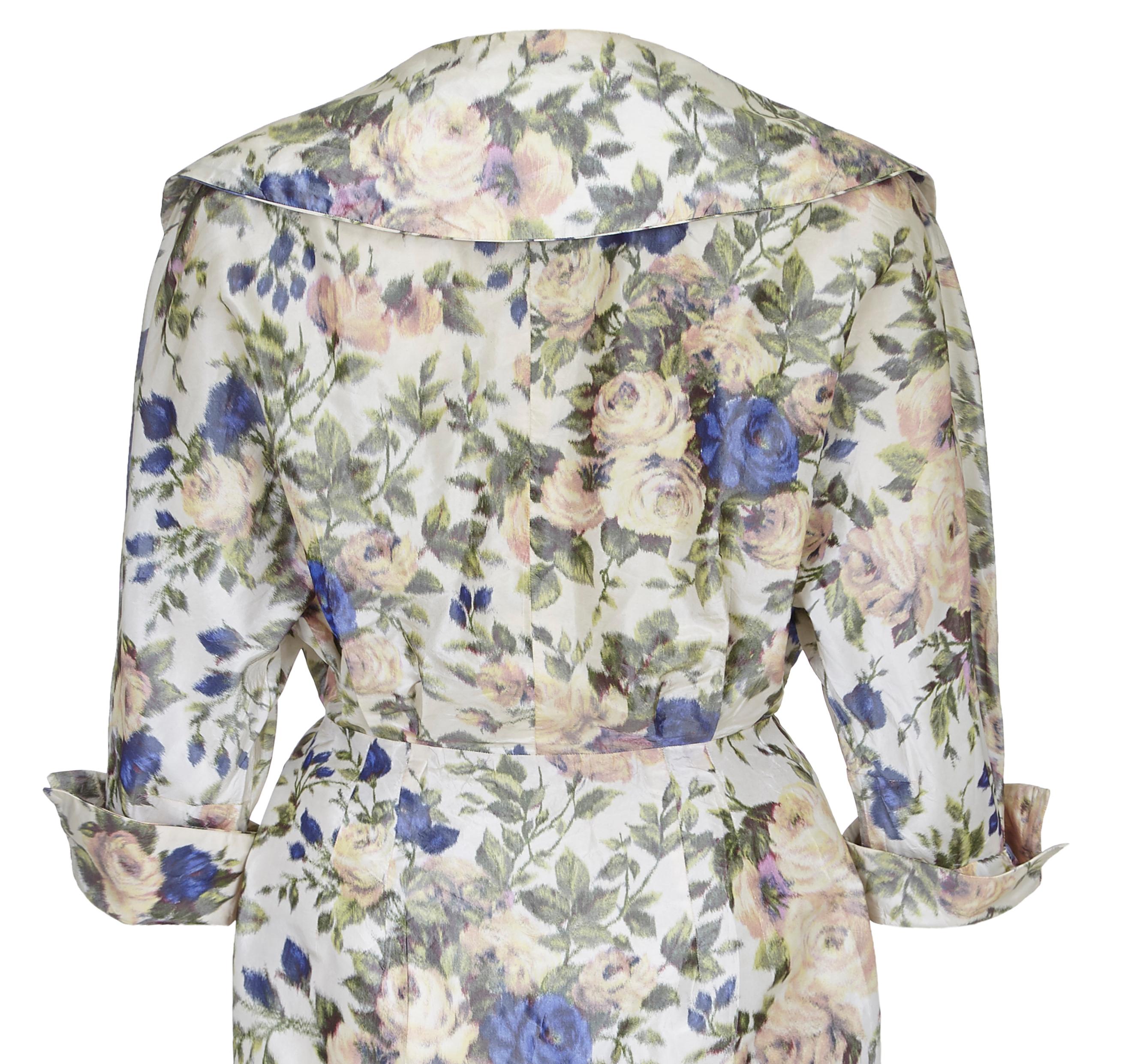 Robe en taffetas de soie à fleurs des années 1950, style New Look de la haute couture française Excellent état - En vente à London, GB