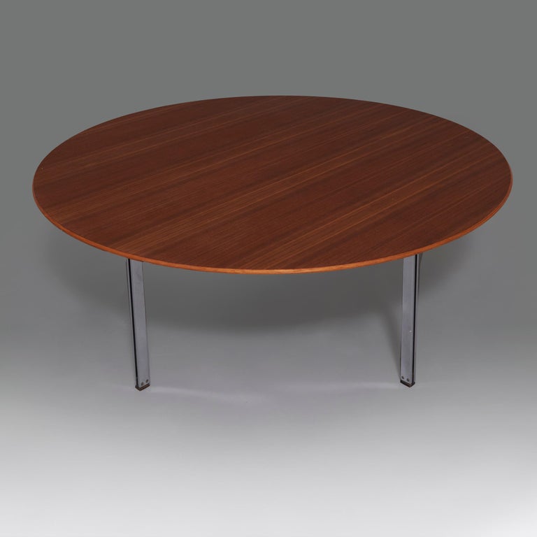 Mid-Century Modern 1950s Florence Knoll Coffee Table in Walnut and Chrome Steel For Sale