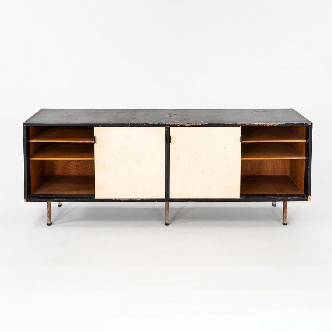 1950s Florence Knoll Credenza in Black with Original Leather Pulls Model 541 For Sale 4