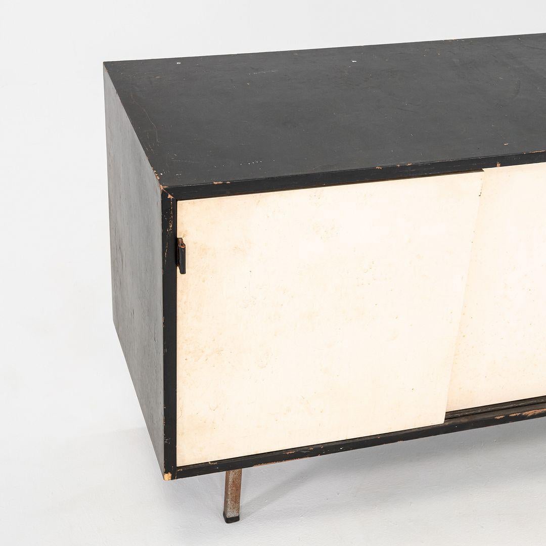 Mid-20th Century 1950s Florence Knoll Credenza in Black with Original Leather Pulls Model 541 For Sale