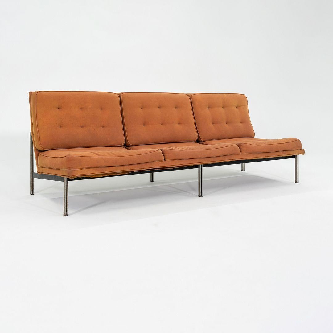 This is an early Florence Knoll Parallel Bar System Sofa, Model 53, initially designed by Florence Knoll in 1955. This piece was produced in the USA at around the same time. It is a rare example of Florence Knoll's work in its original form. The