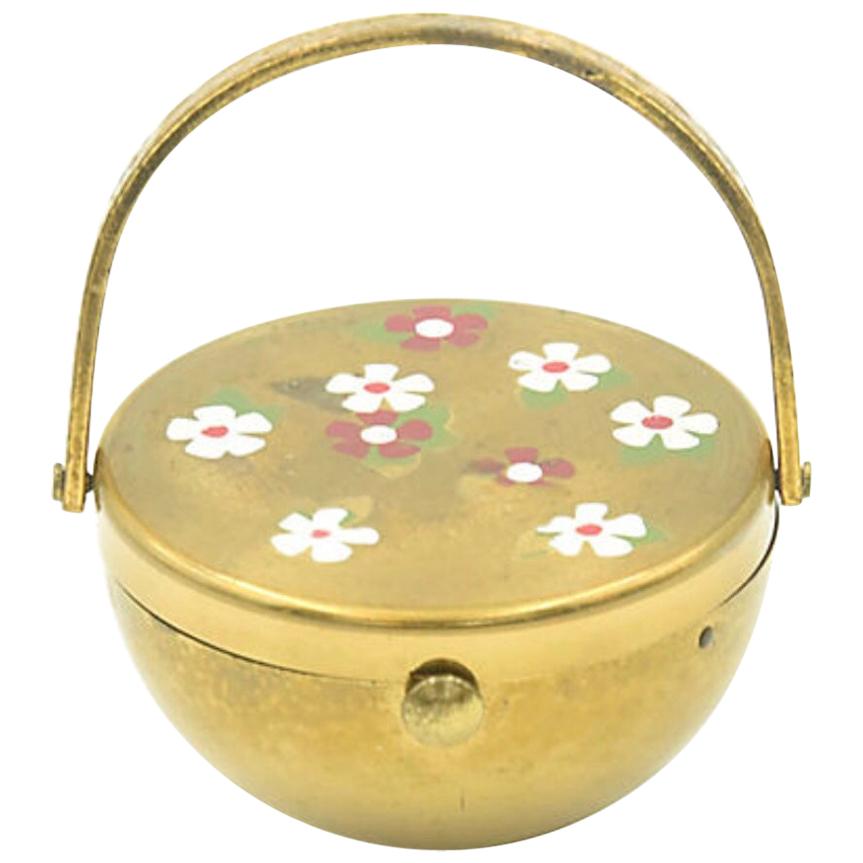 1950s Flower Basket Compact