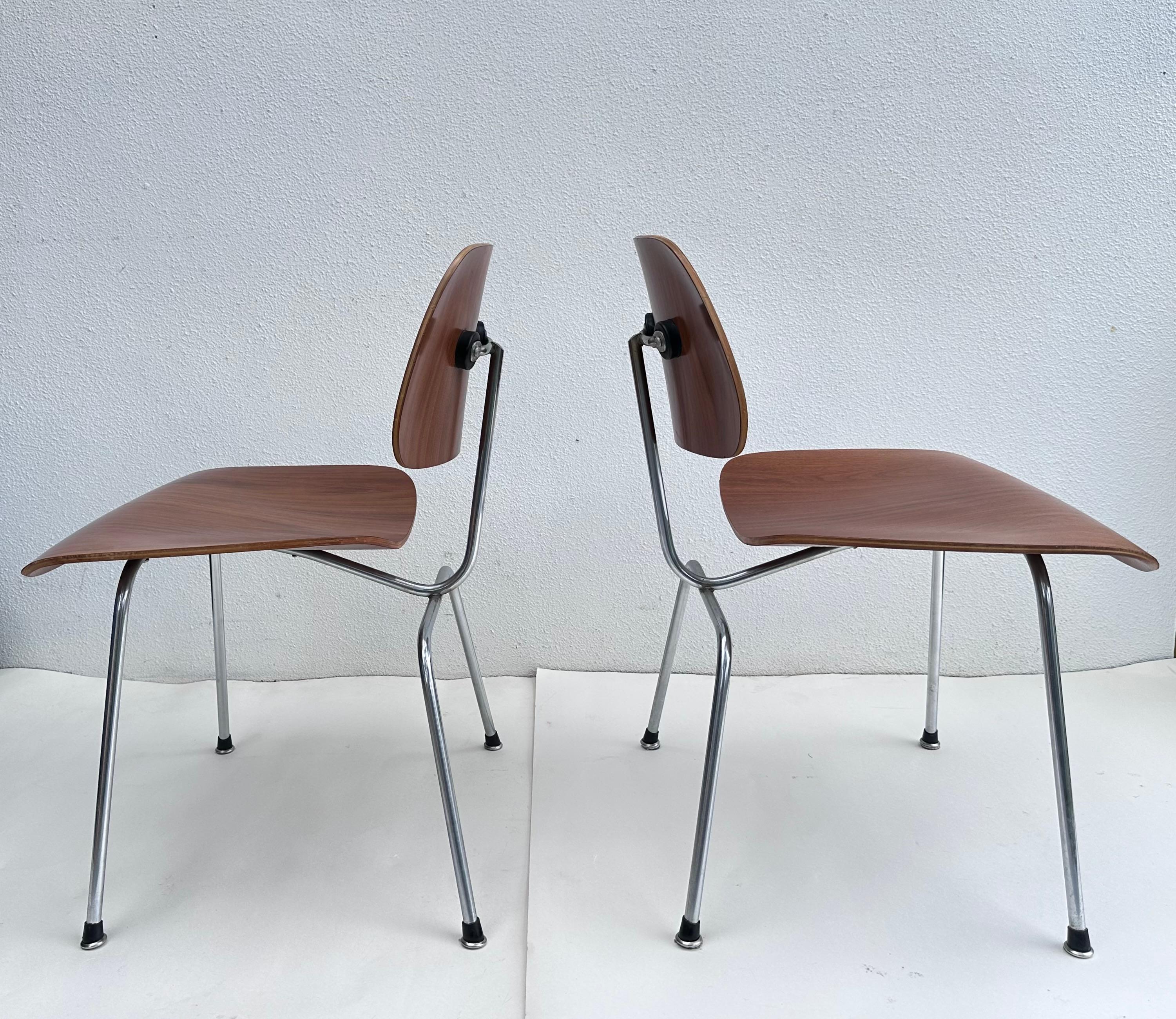 American 1950s Foil Label Charles Eames for Herman Miller DCM Chairs set of 4 For Sale
