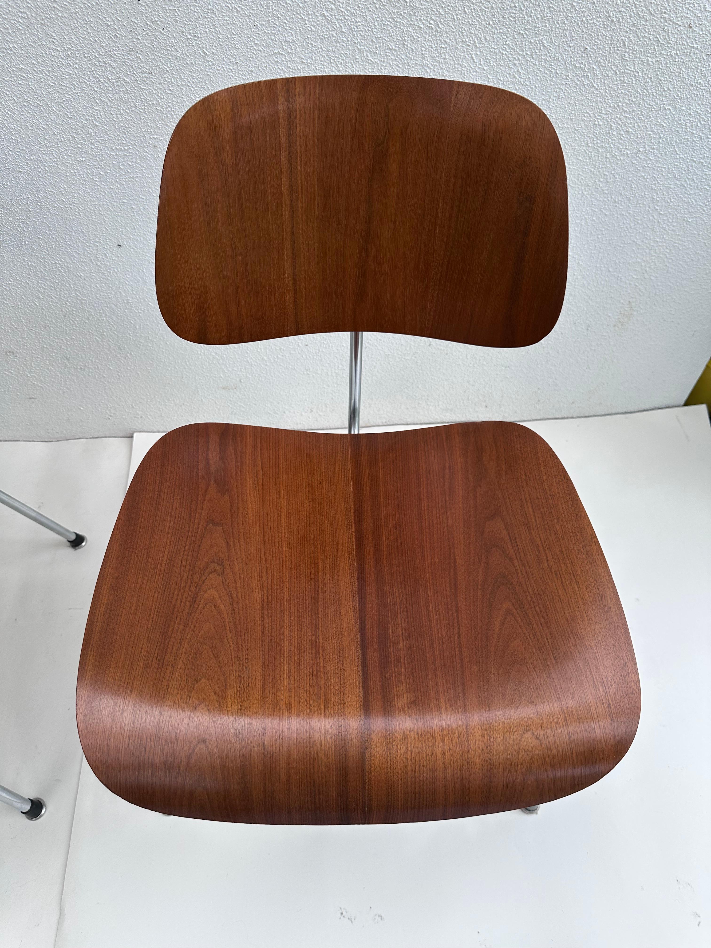 Mid-20th Century 1950s Foil Label Charles Eames for Herman Miller DCM Chairs set of 4 For Sale