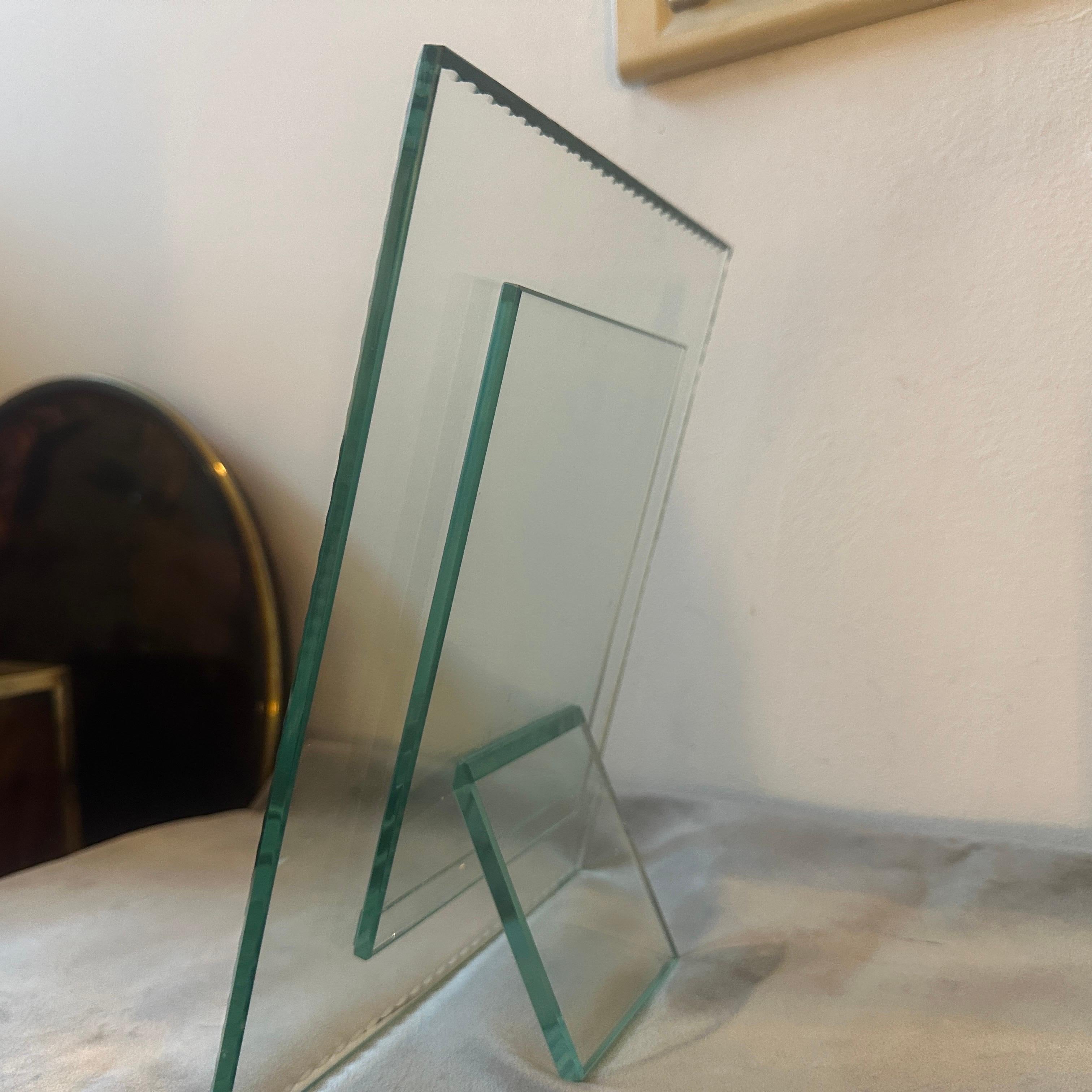 20ième siècle Cadre photo italien en verre datant des années 1950 attribué à Fontana Arte et datant du milieu du siècle dernier en vente