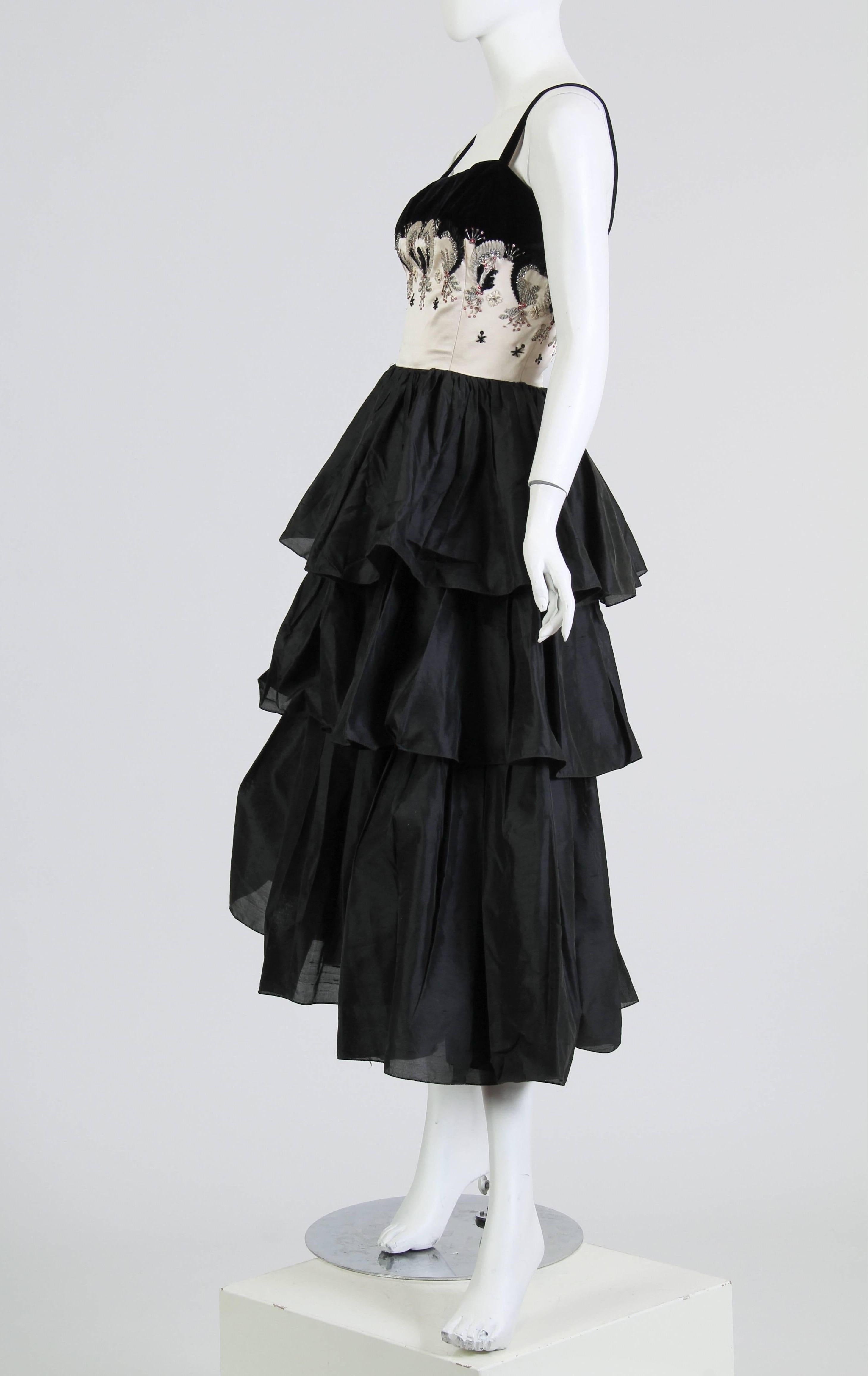 1950S FONTANA COUTURE Schwarz & Weiß Seide Dupioni Stufenrock Kleid mit Samt Damen im Angebot
