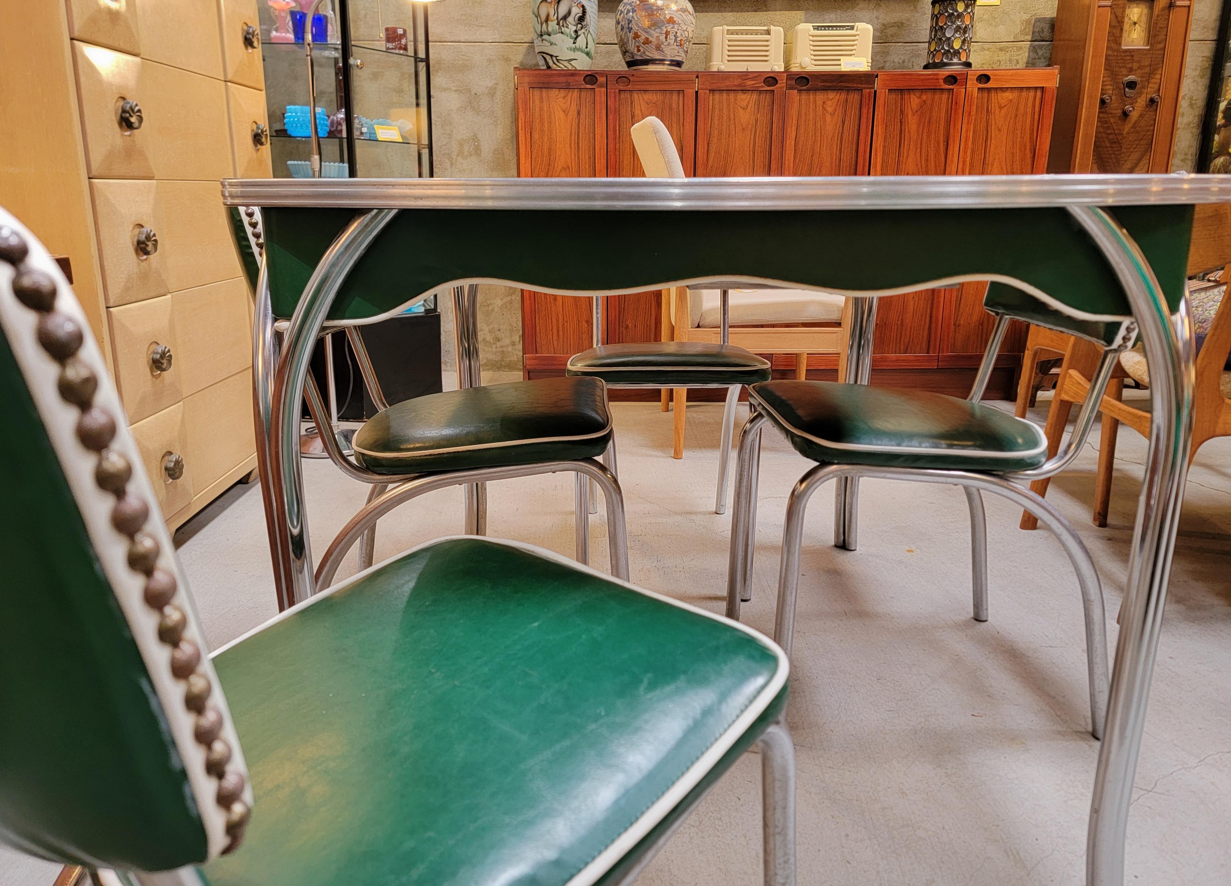 1950's Formica & Chrome Dinette Set In Good Condition In Fulton, CA