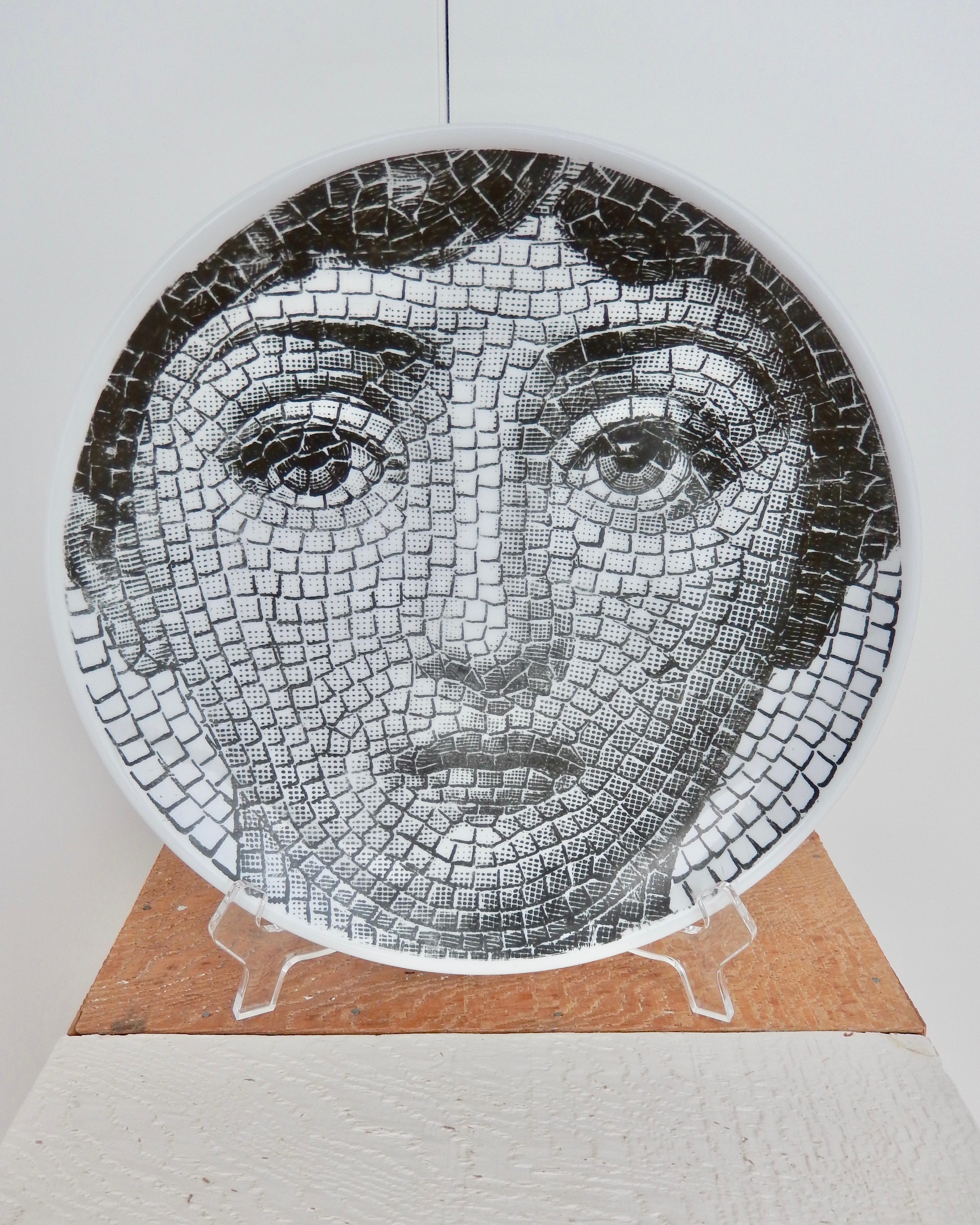 Mid-20th Century 1950s Fornasetti Roman Mosaic Face Plate, Tema e Variazioni N131 For Sale