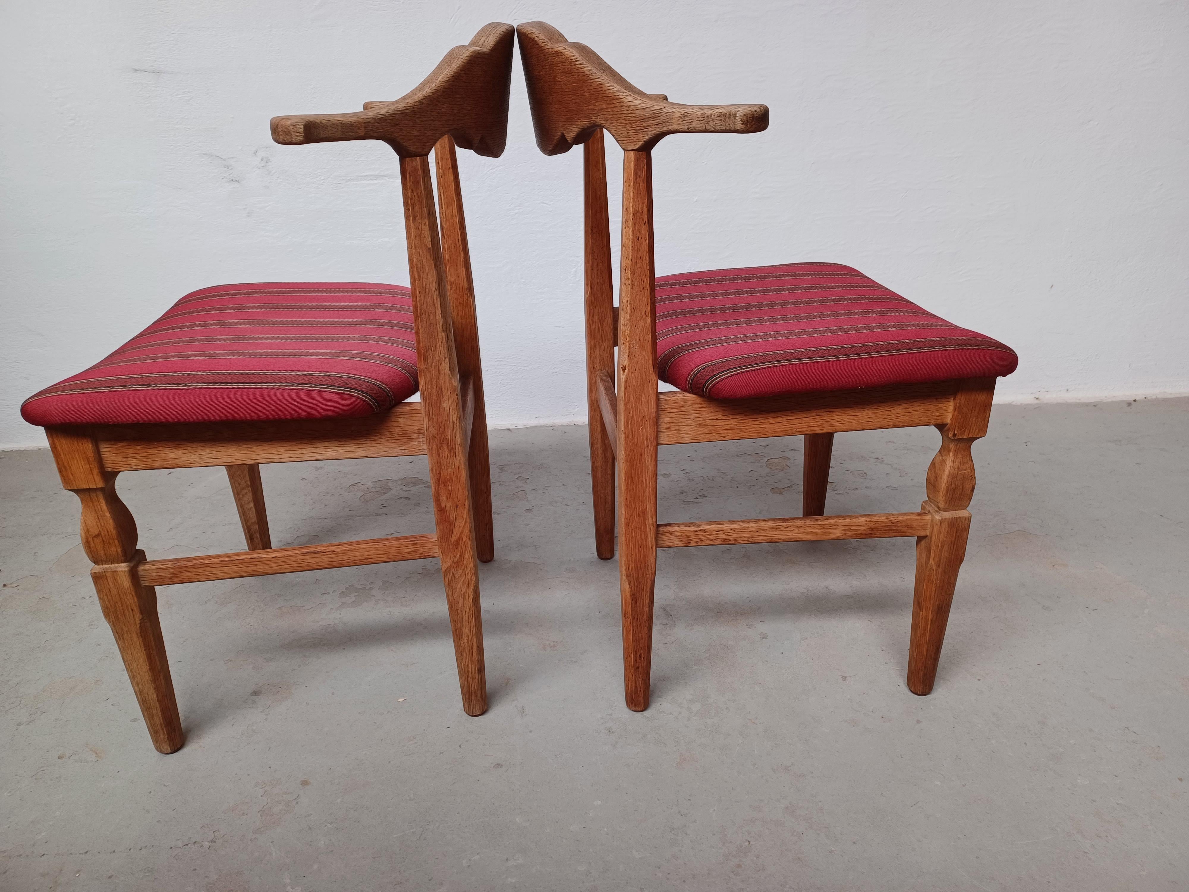 1950s Four Original Danish Henning Kjærnulf Brutalist Dining Chairs in Oak For Sale 2