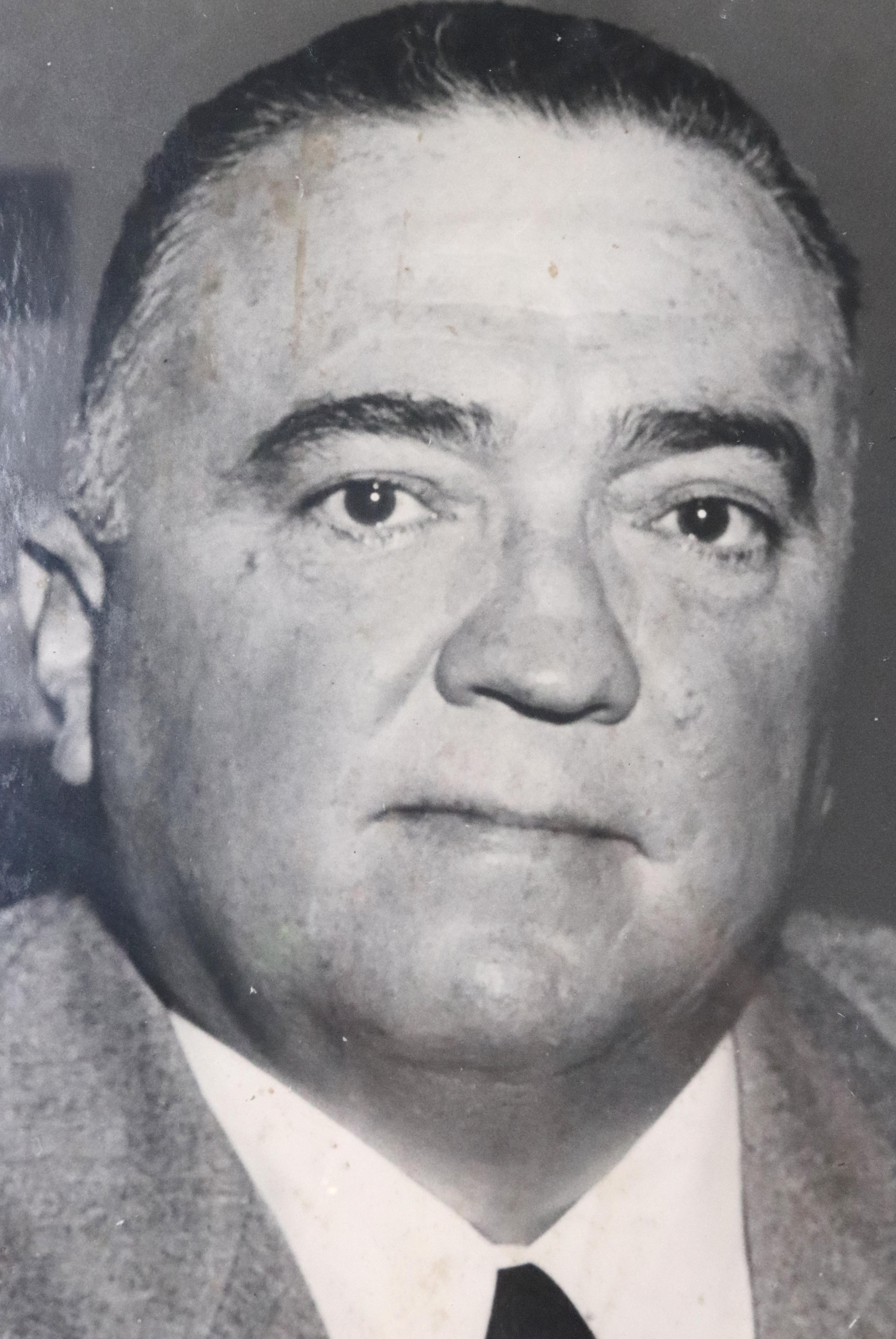 Photographie noir et blanc encadrée de J. Edgar Hoover datant des années 1950 Bon état - En vente à New York, NY