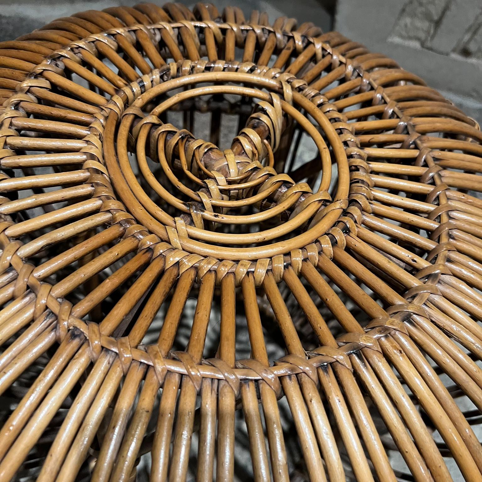 1950s Franco Albini Attributed Italian Vintage Rattan Stool In Good Condition For Sale In Chula Vista, CA