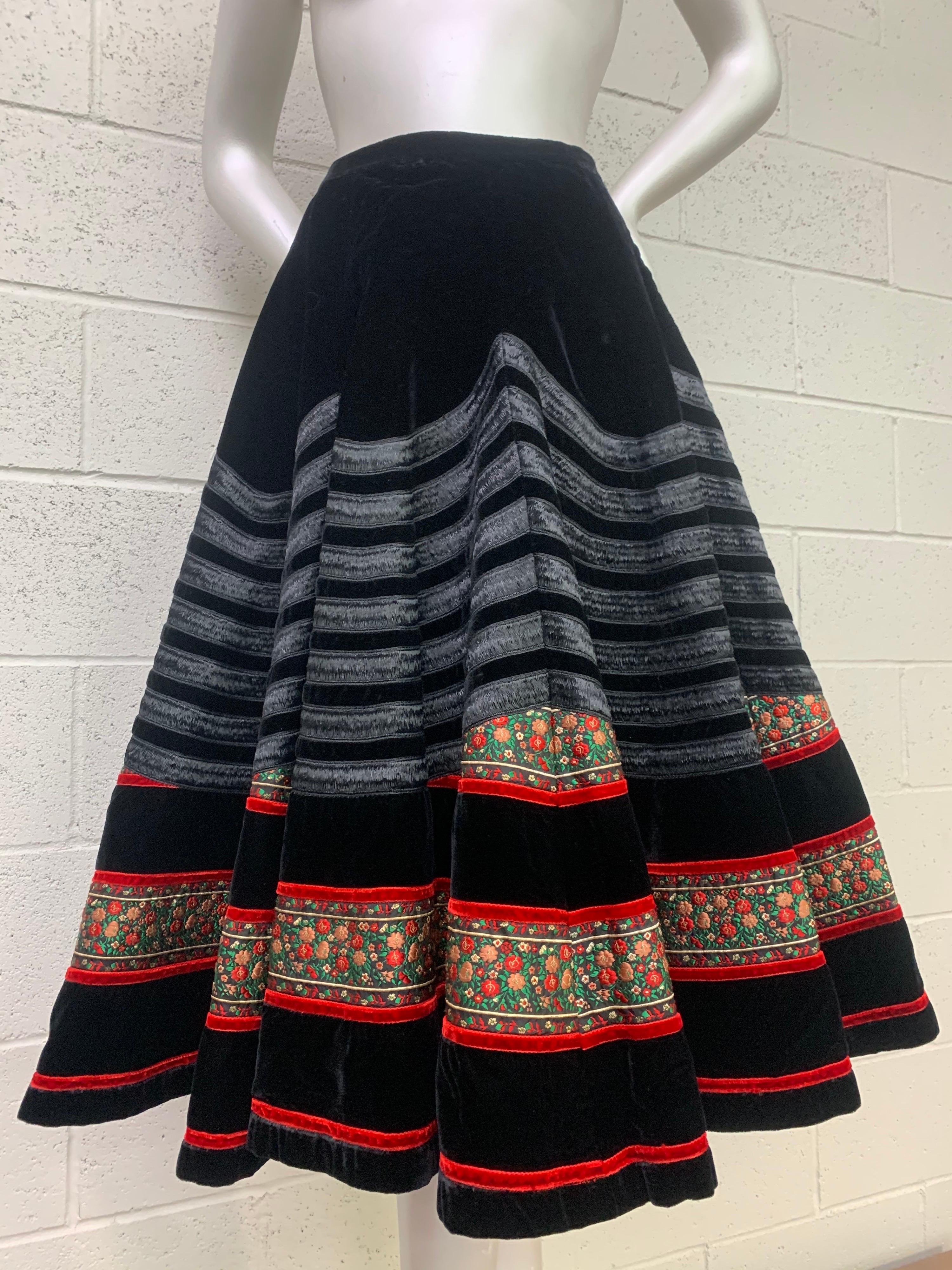 Black 1950s Franco Bertoli Extravagant Italian Velvet Peasant Style Full Circle Skirt  For Sale