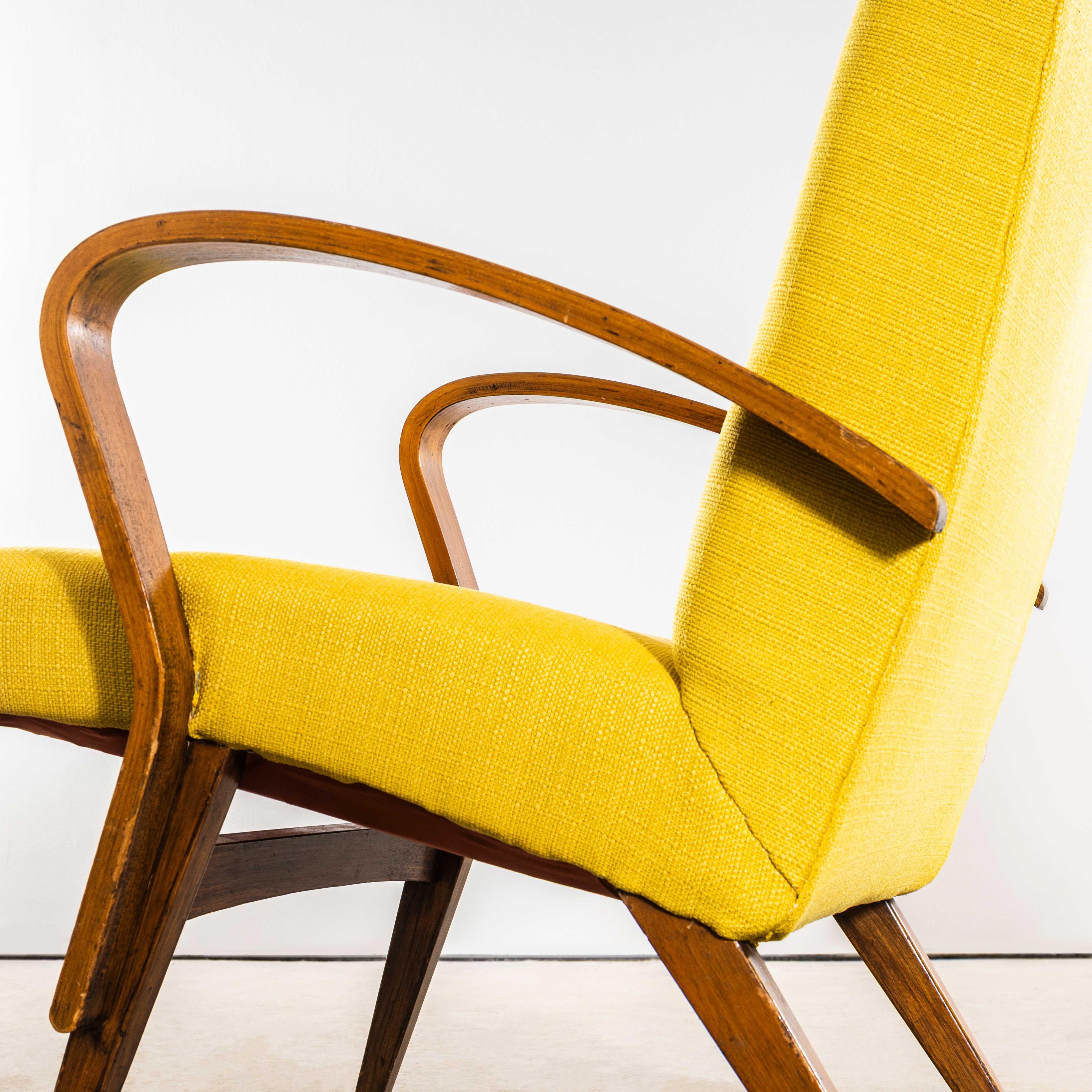1950 Frantisek Jirak Para Tatra Sillones tapizados Mostaza Checo en venta
