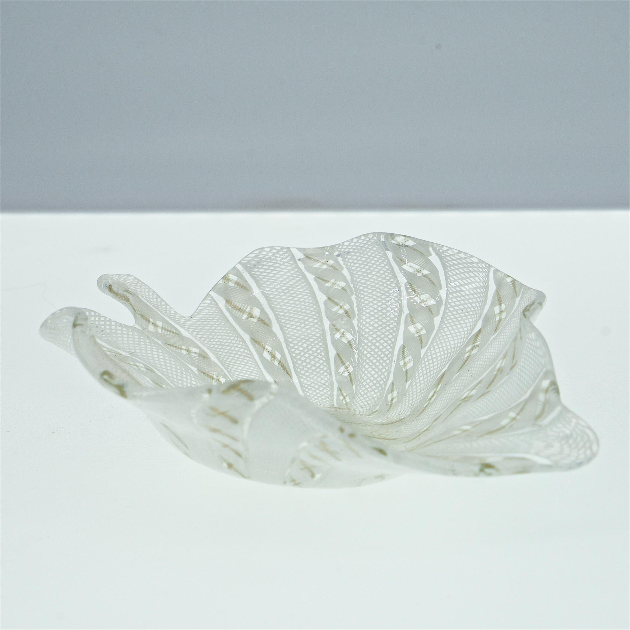 1950s Art Glass Compote Bowl Leaf Cup Set Mid-Century Venini Fratelli Toso  In Good Condition For Sale In Hyattsville, MD