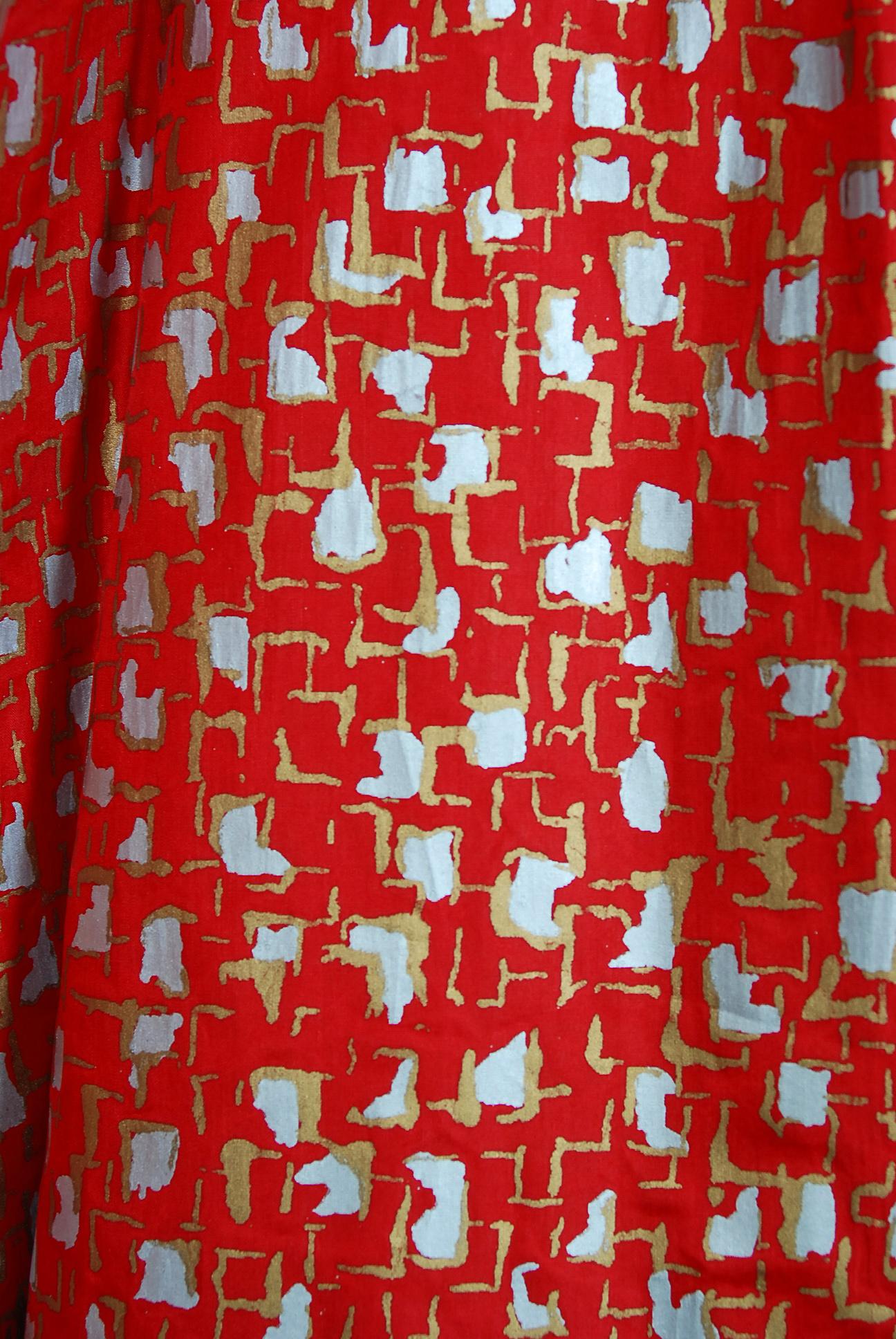 1950's Fred Perlberg Red Atomic Print Metallic Silk Ruched Circle-Skirt Dress  Damen